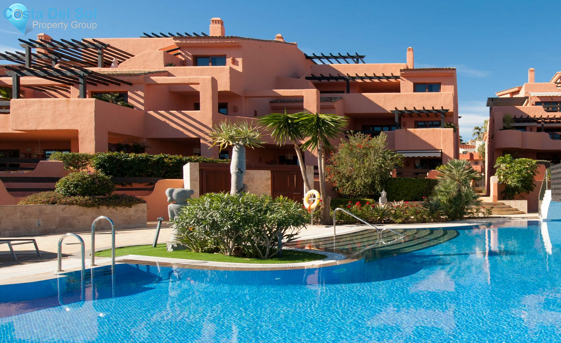 Middle Floor Apartment in Estepona-1182763