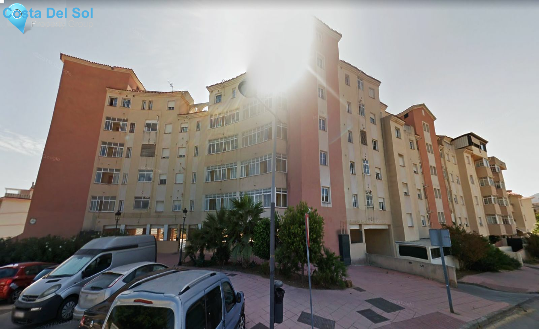 Middle Floor Apartment in Estepona-1185687