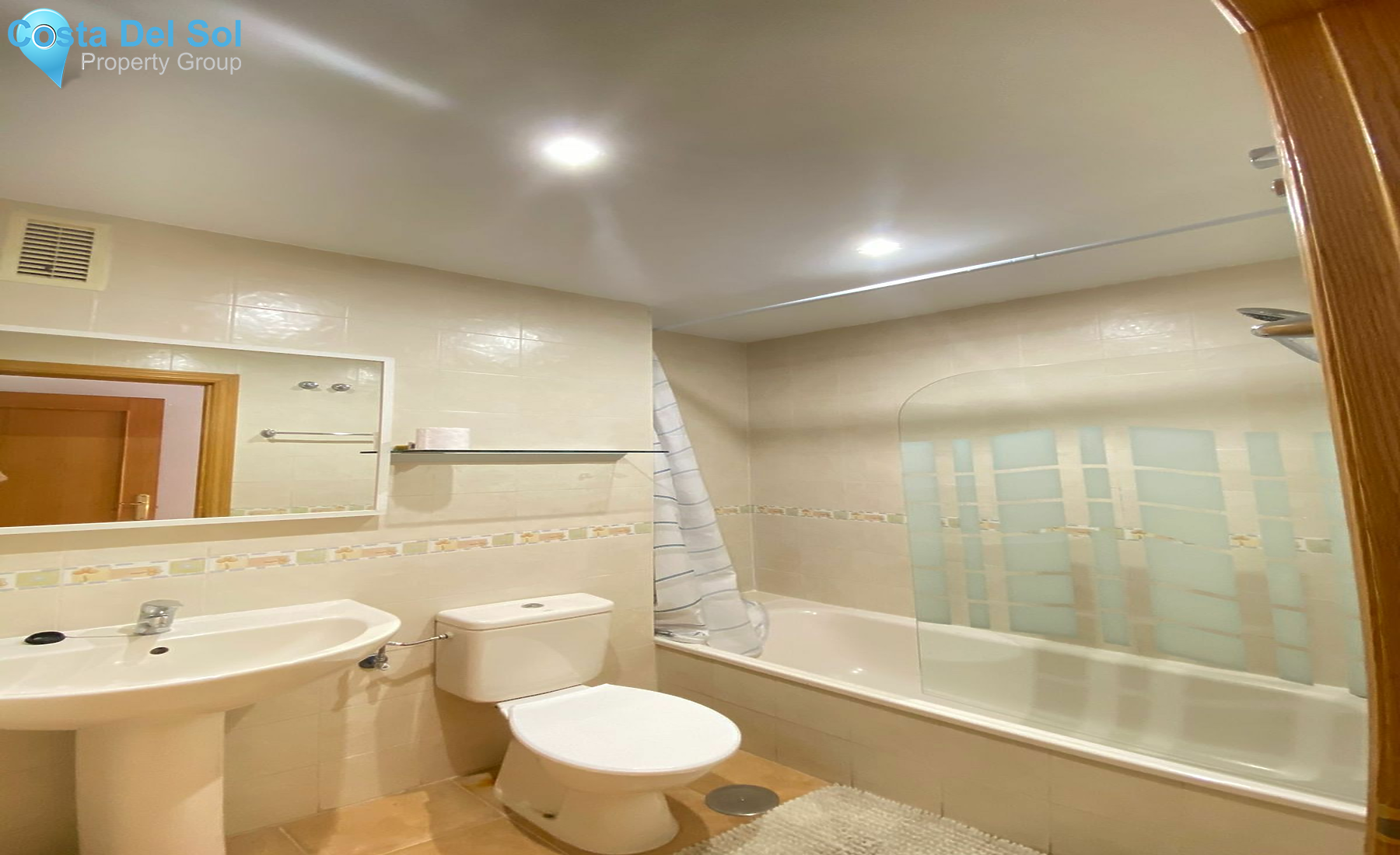 Middle Floor Apartment in Estepona-1185702