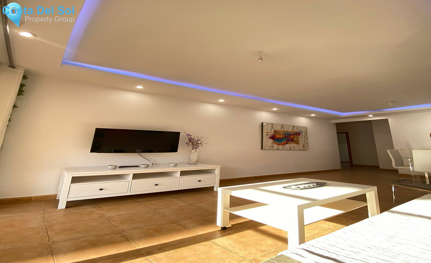 Middle Floor Apartment in Estepona-1185704