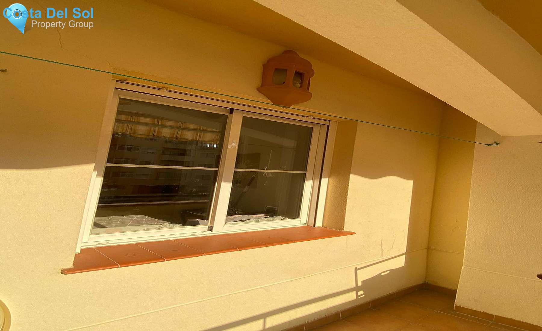 Middle Floor Apartment in Estepona-1185705
