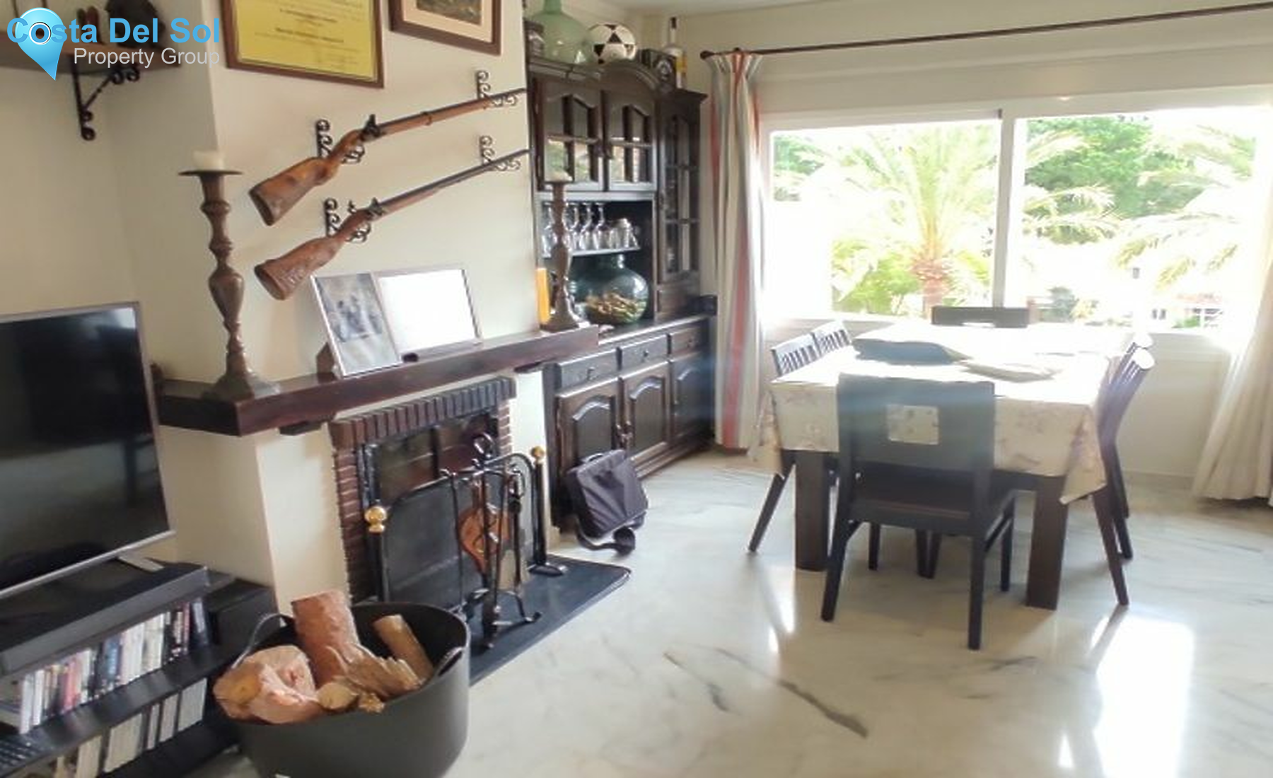 Middle Floor Apartment in Estepona-1188616