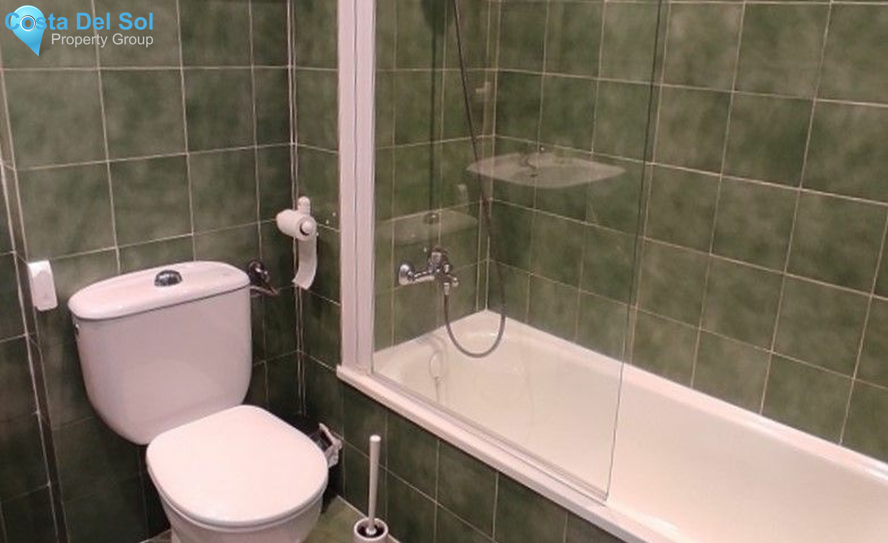 Middle Floor Apartment in Estepona-1188620