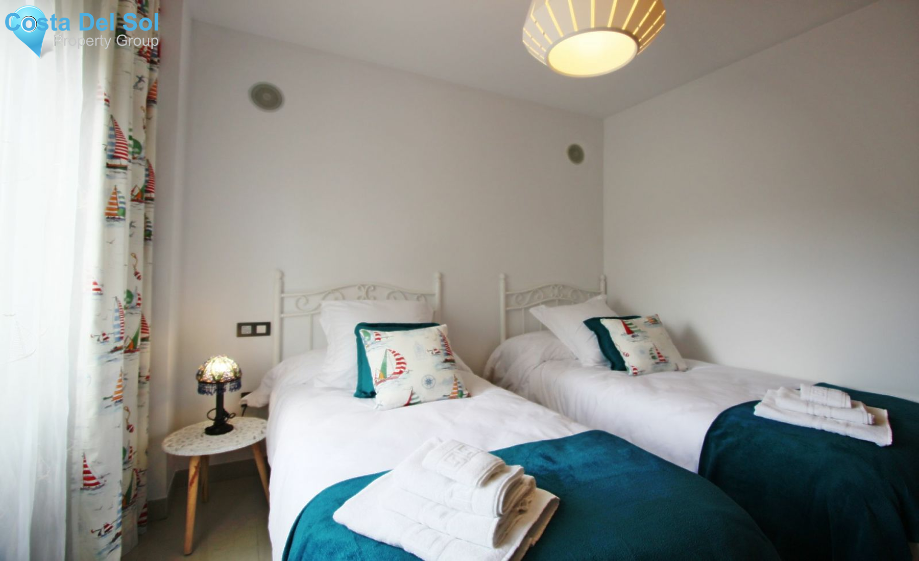 Middle Floor Apartment in Estepona-1192628
