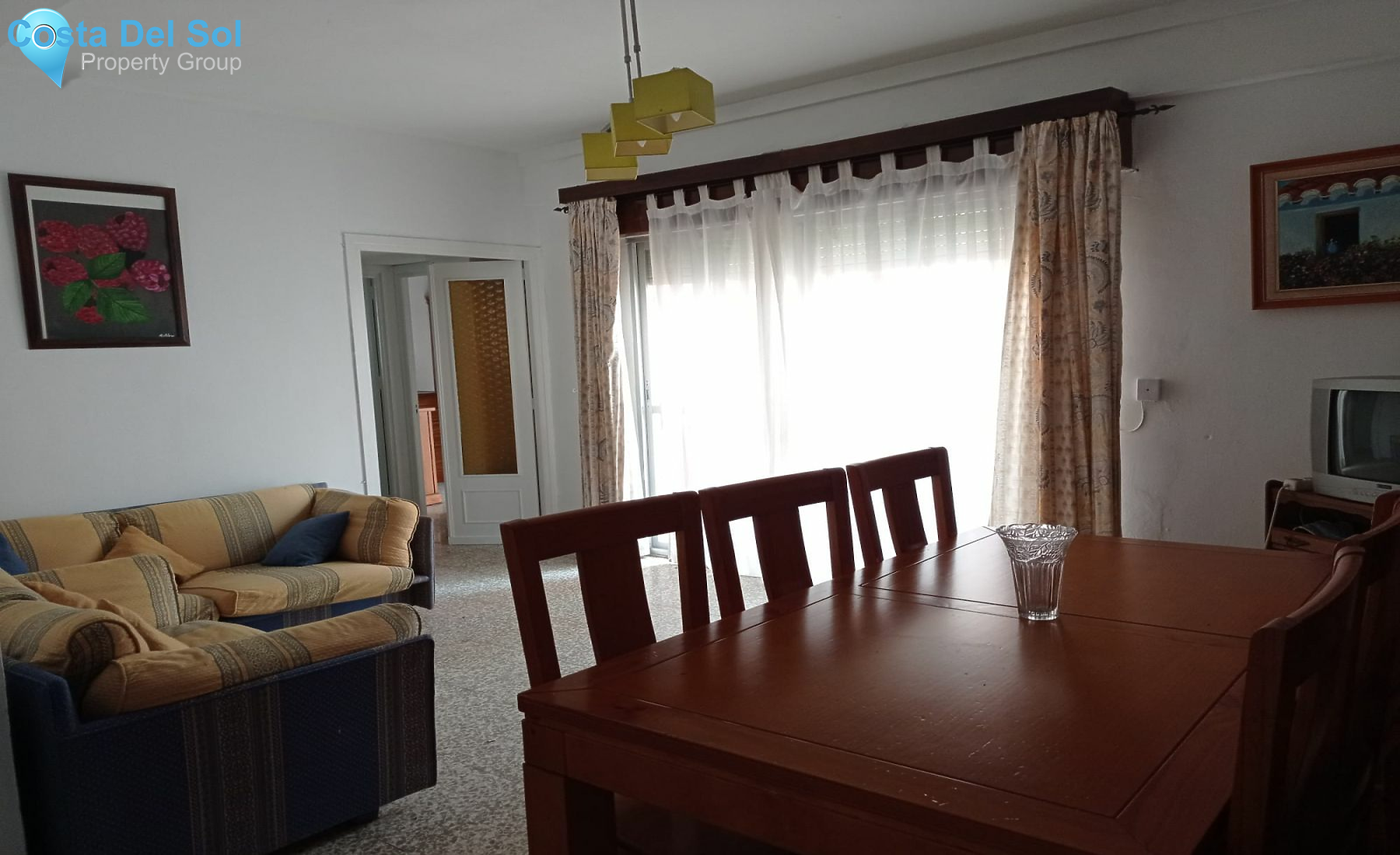 Middle Floor Apartment in Estepona-1209153