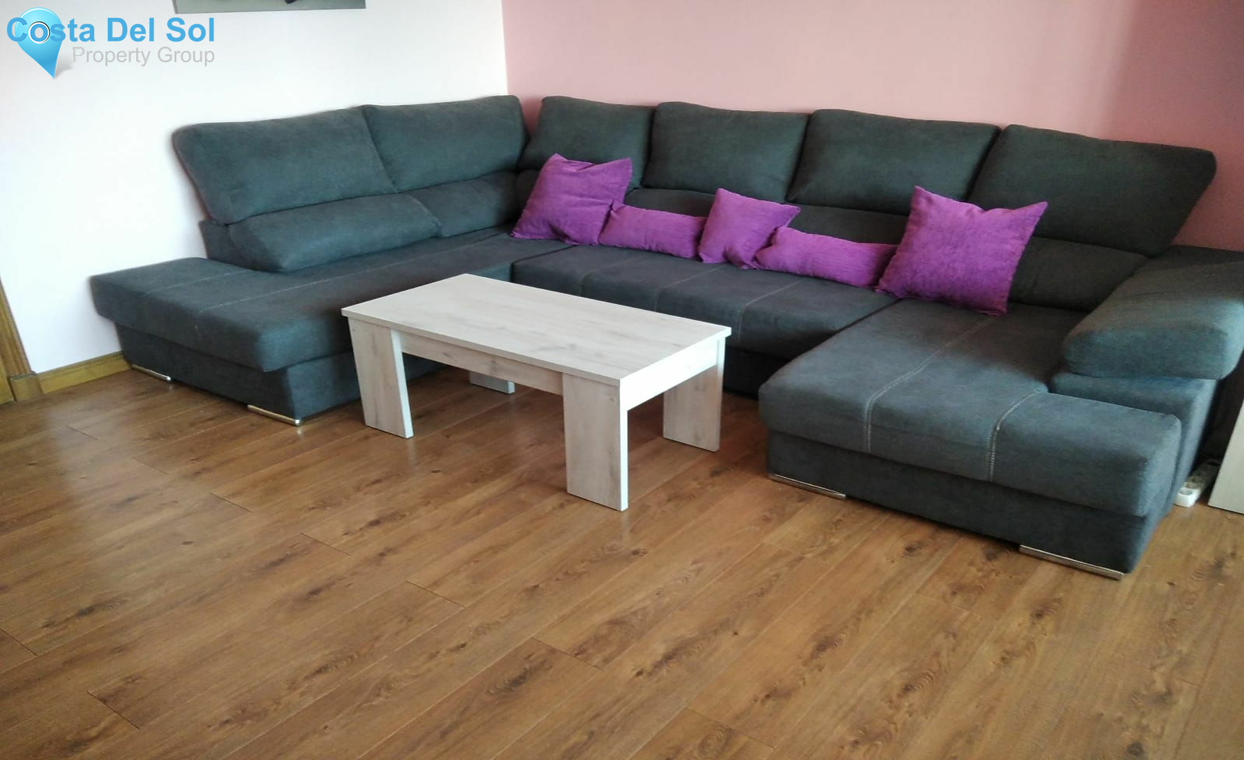 Middle Floor Apartment in Estepona-1212087