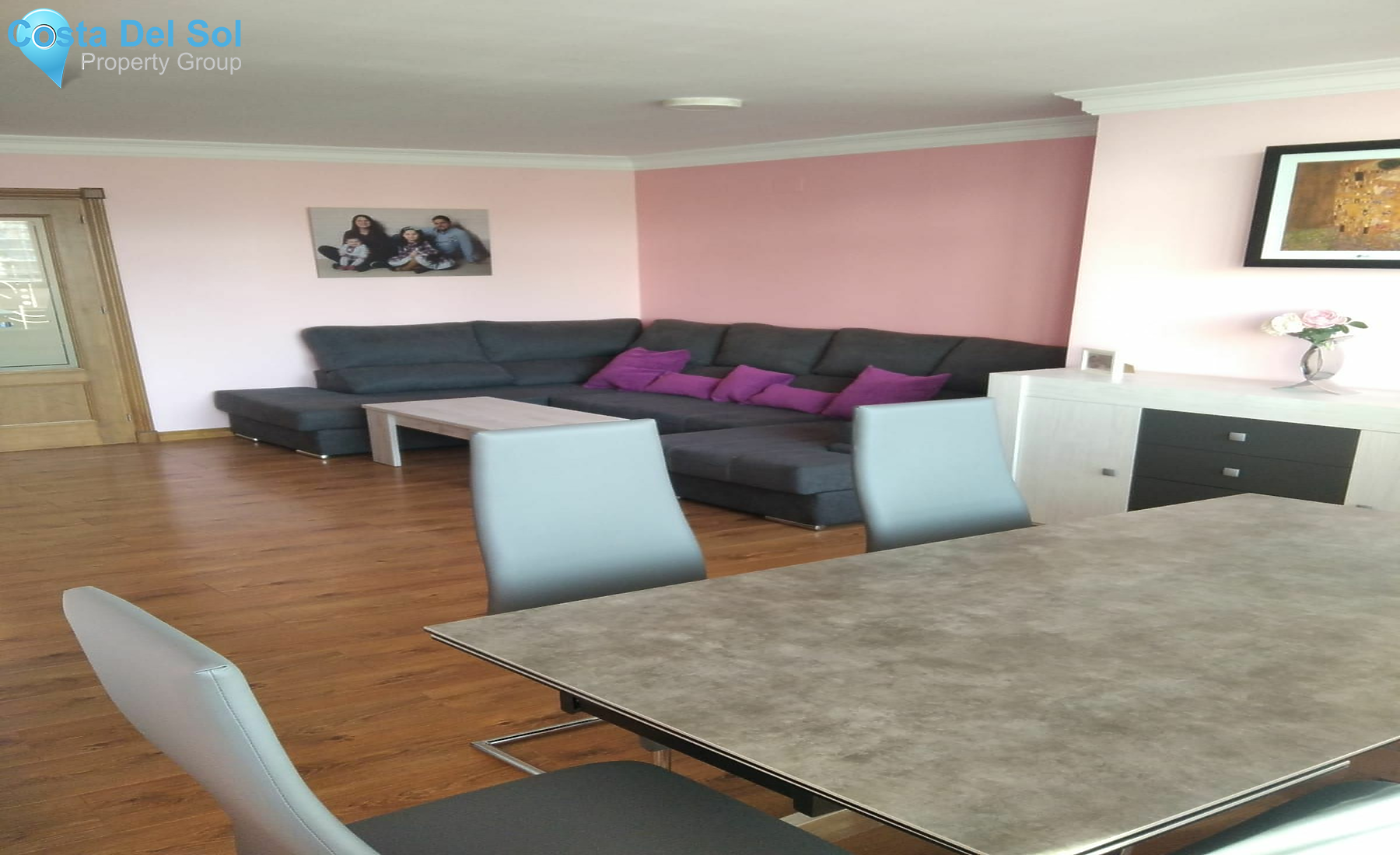 Middle Floor Apartment in Estepona-1212092