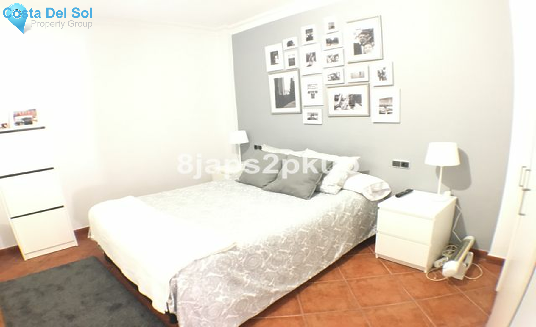 Middle Floor Apartment in Estepona-1213367