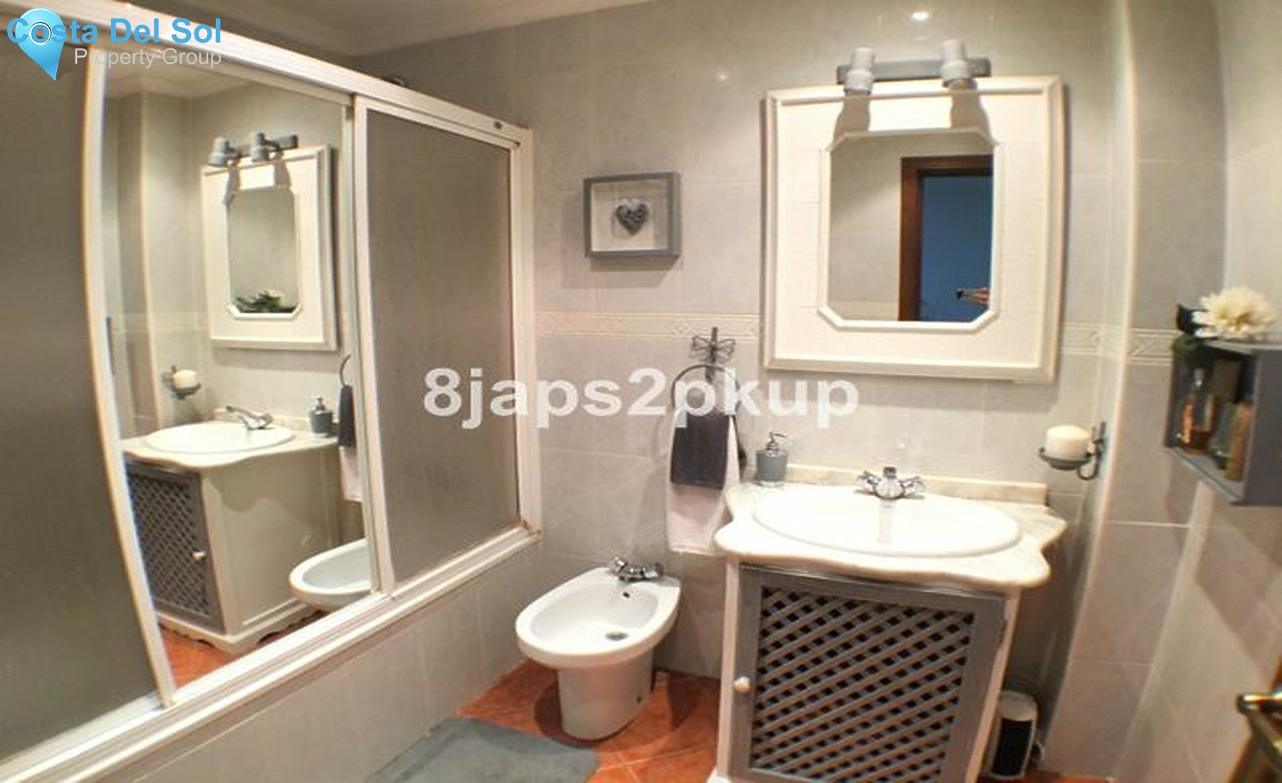 Middle Floor Apartment in Estepona-1213370