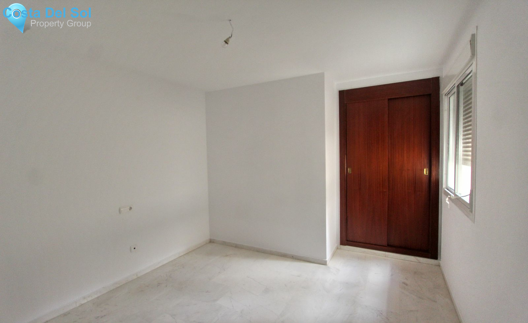 Middle Floor Apartment in Estepona-1214519