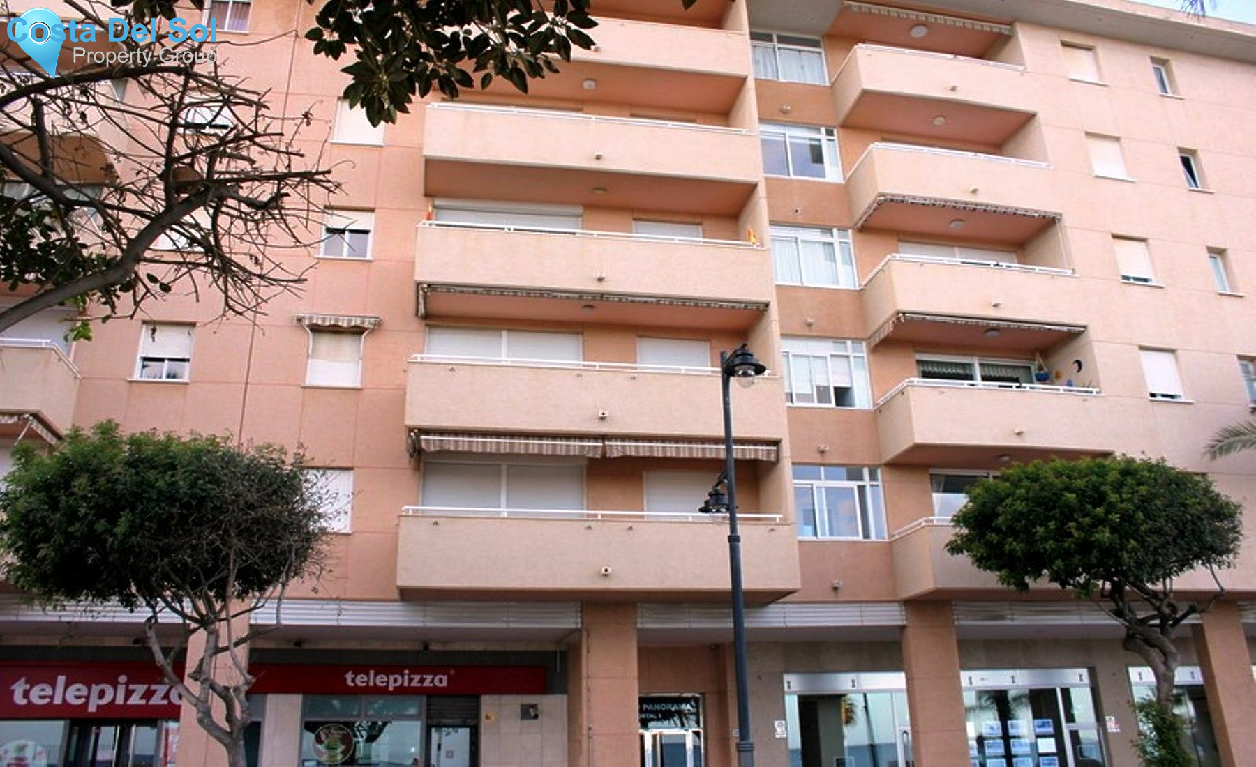 Middle Floor Apartment in Estepona-1216207
