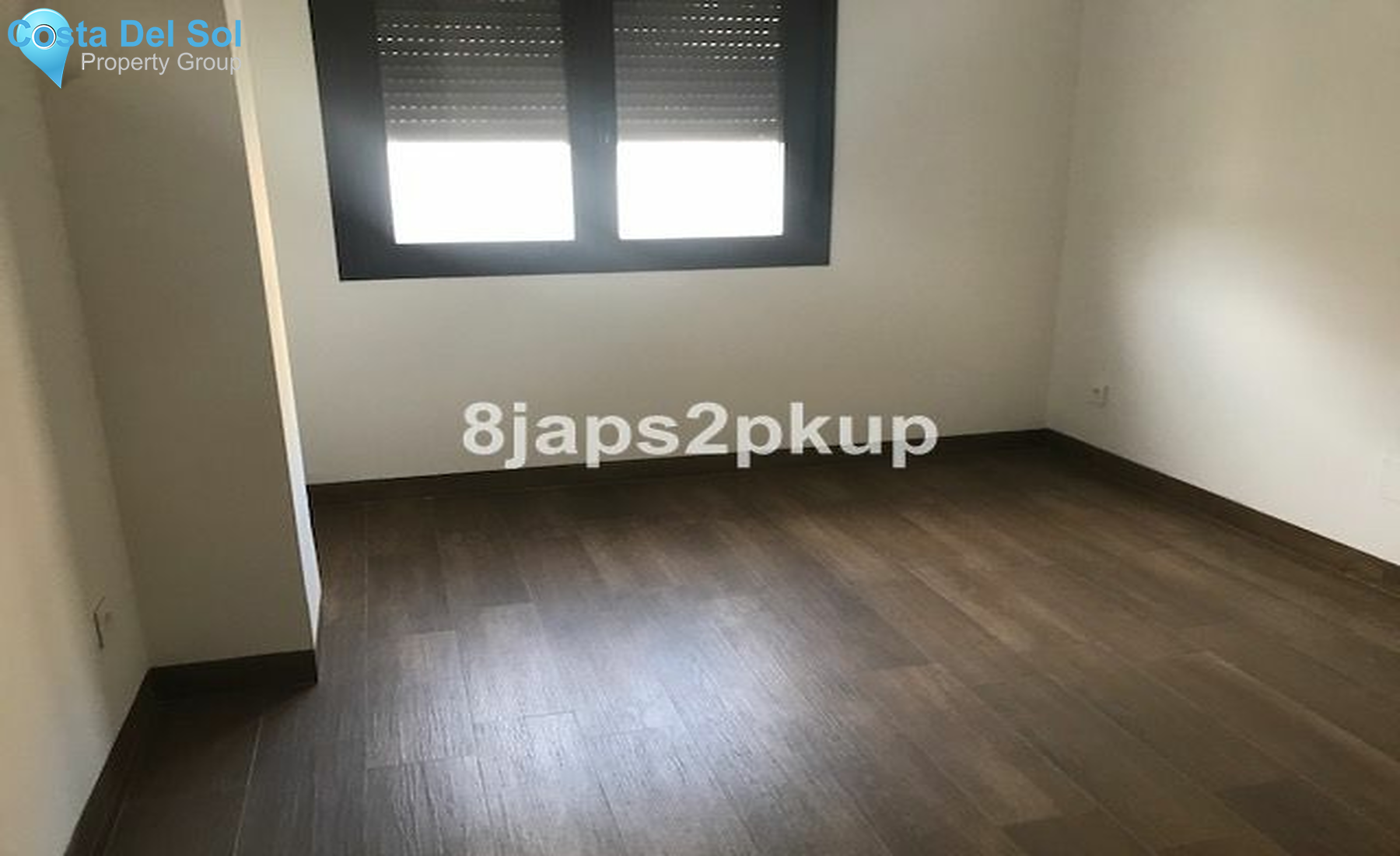 Middle Floor Apartment in Estepona-1225266
