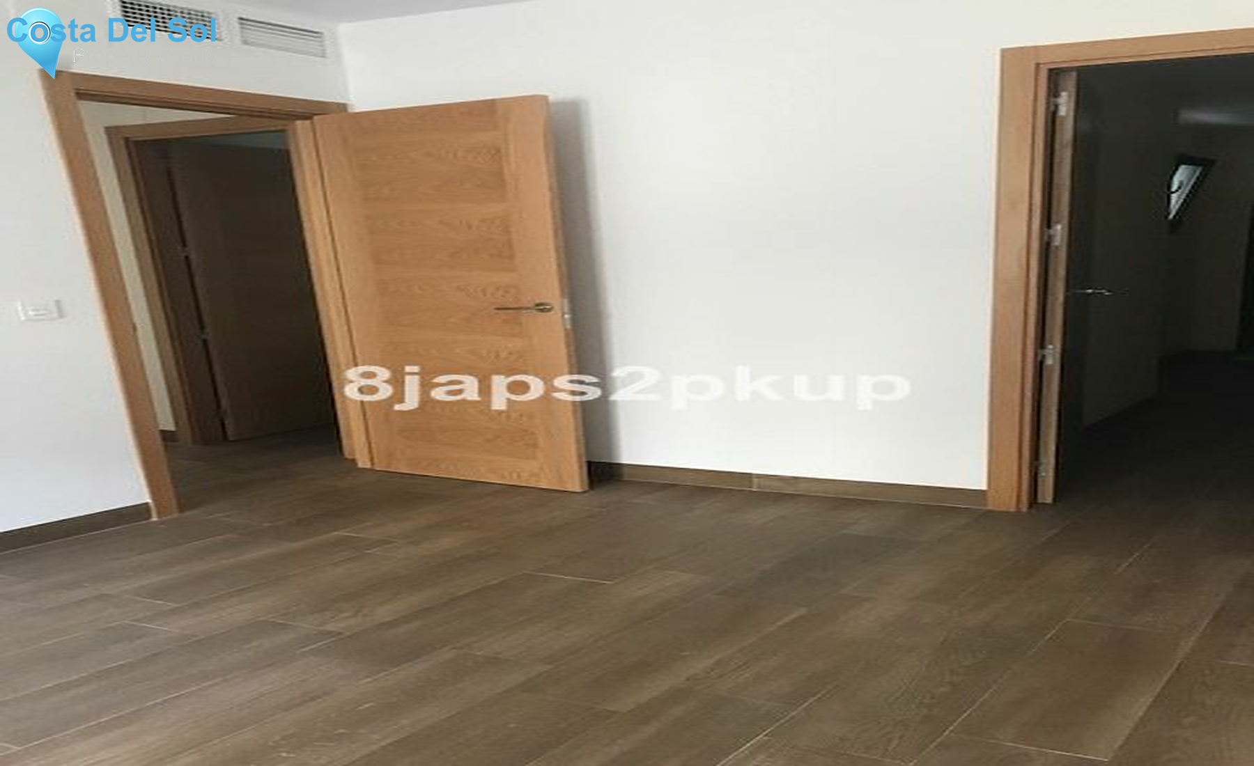 Middle Floor Apartment in Estepona-1225268