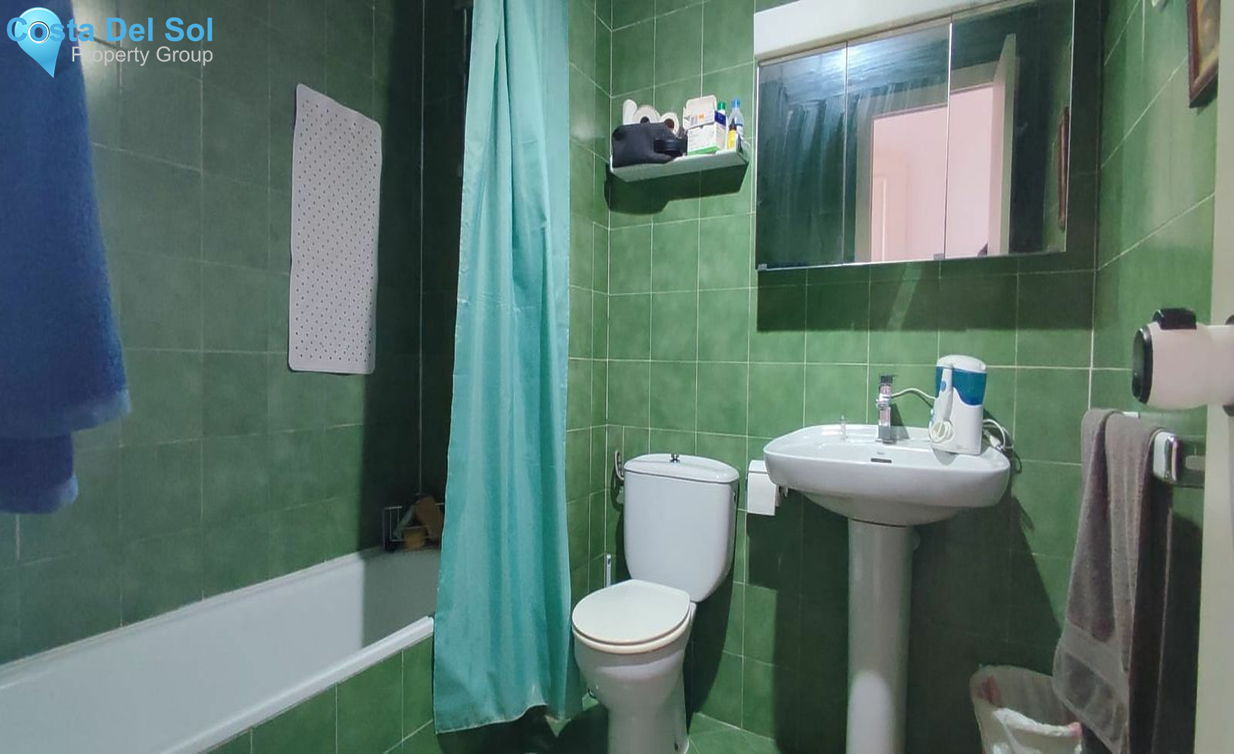 Middle Floor Apartment in Estepona-1386808