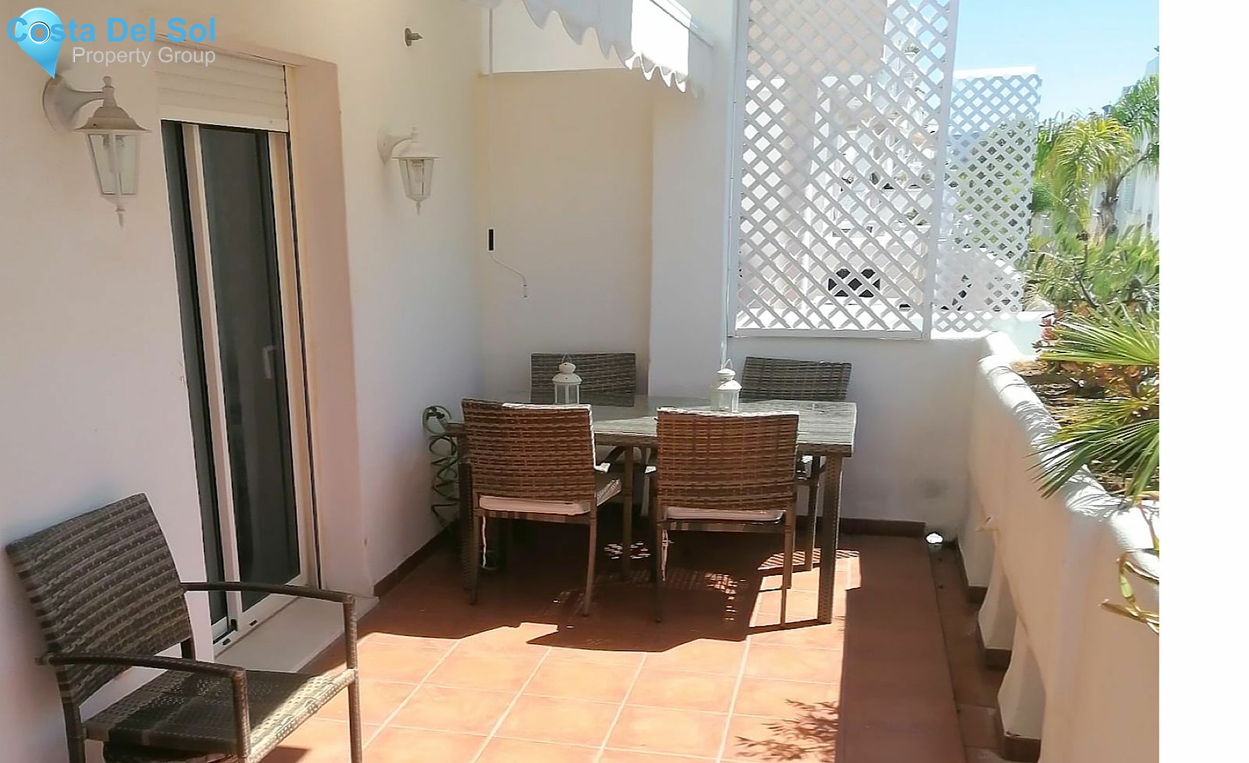 Middle Floor Apartment in Estepona-1389087
