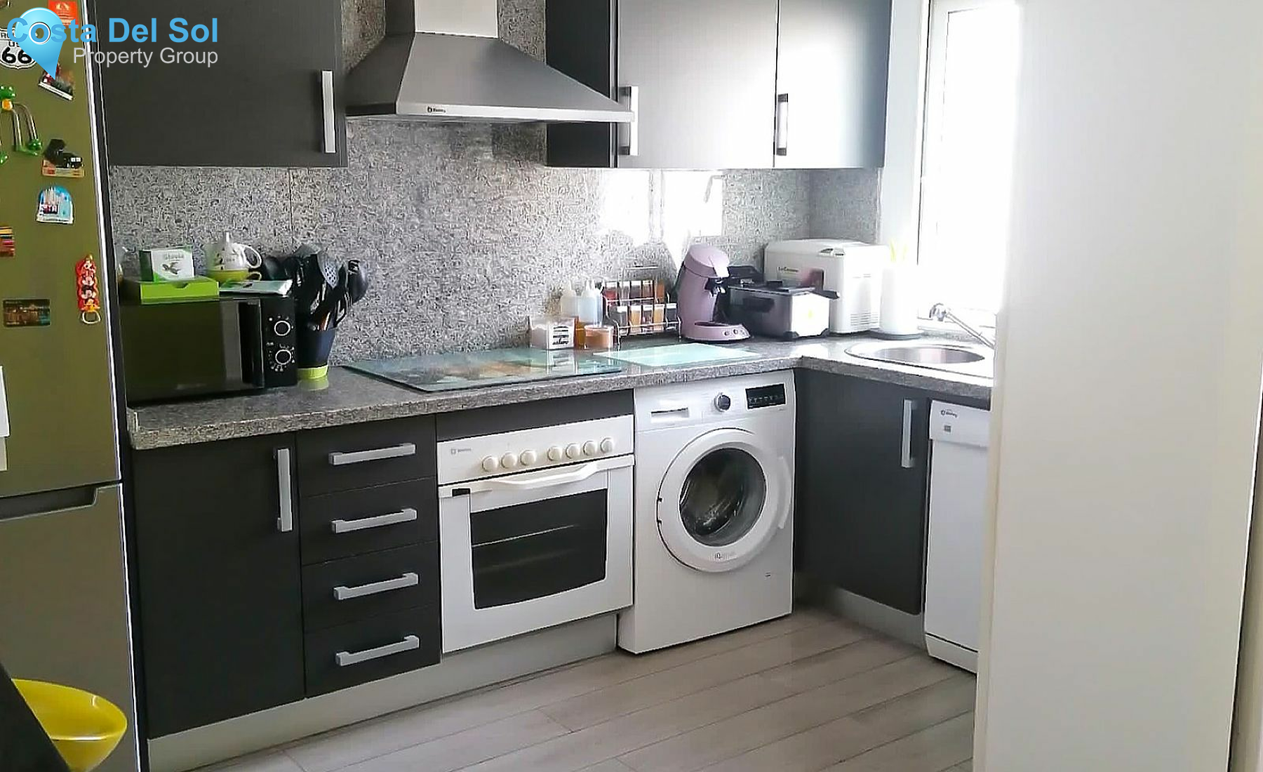 Middle Floor Apartment in Estepona-1389094