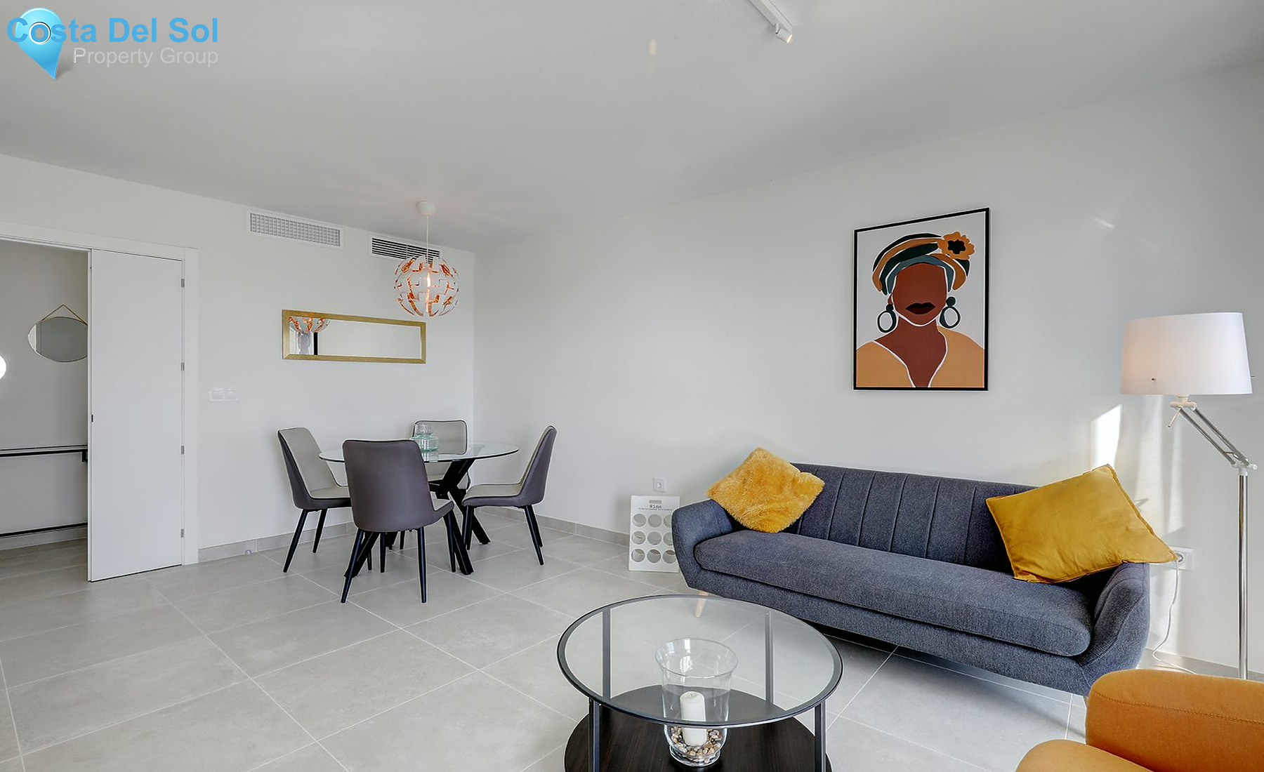 Middle Floor Apartment in Estepona-1391275