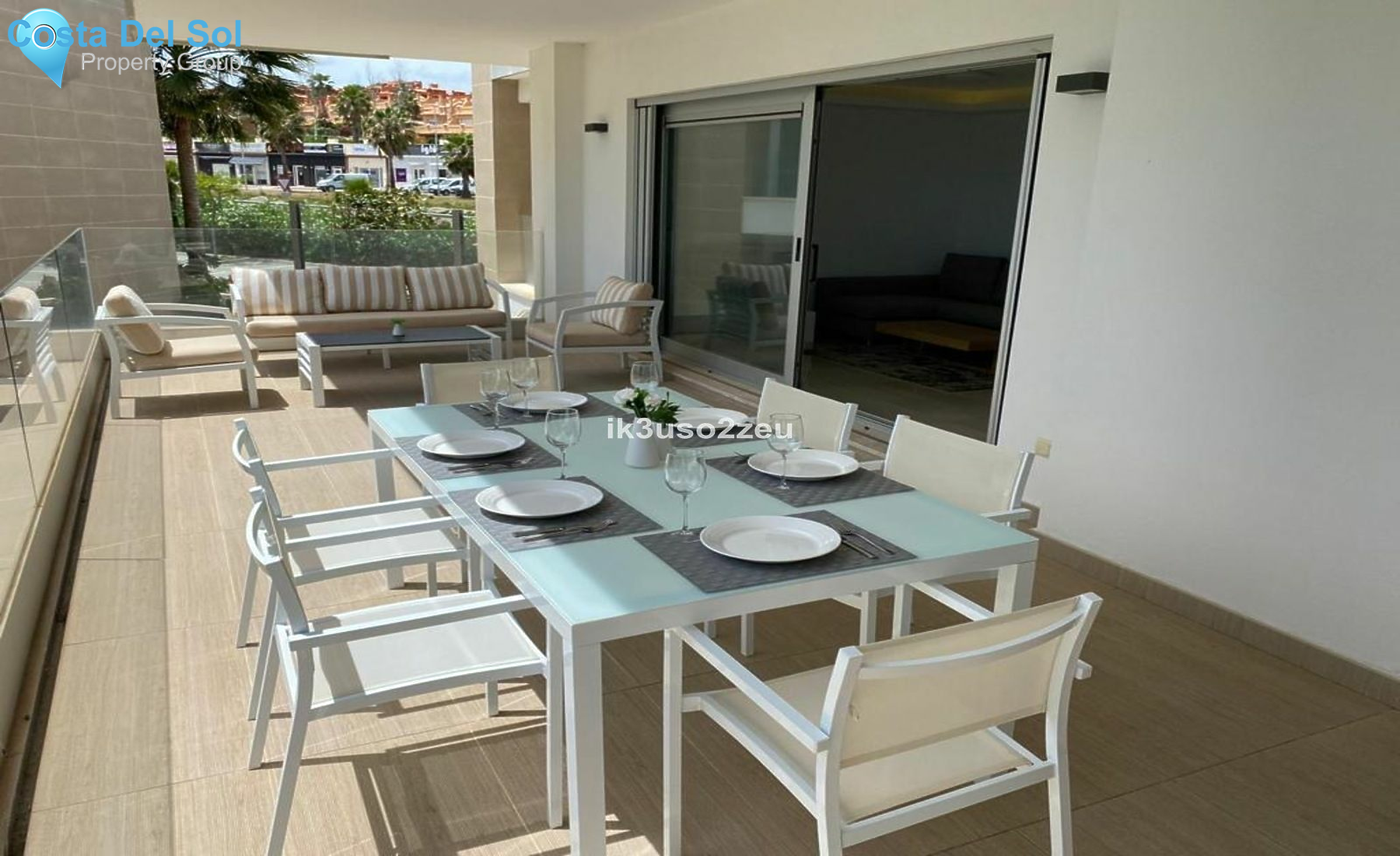 Middle Floor Apartment in Estepona-1395109