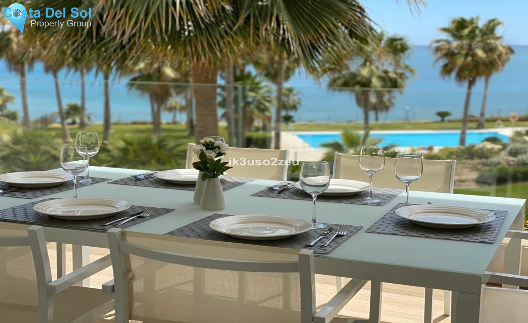 Middle Floor Apartment in Estepona-1395111