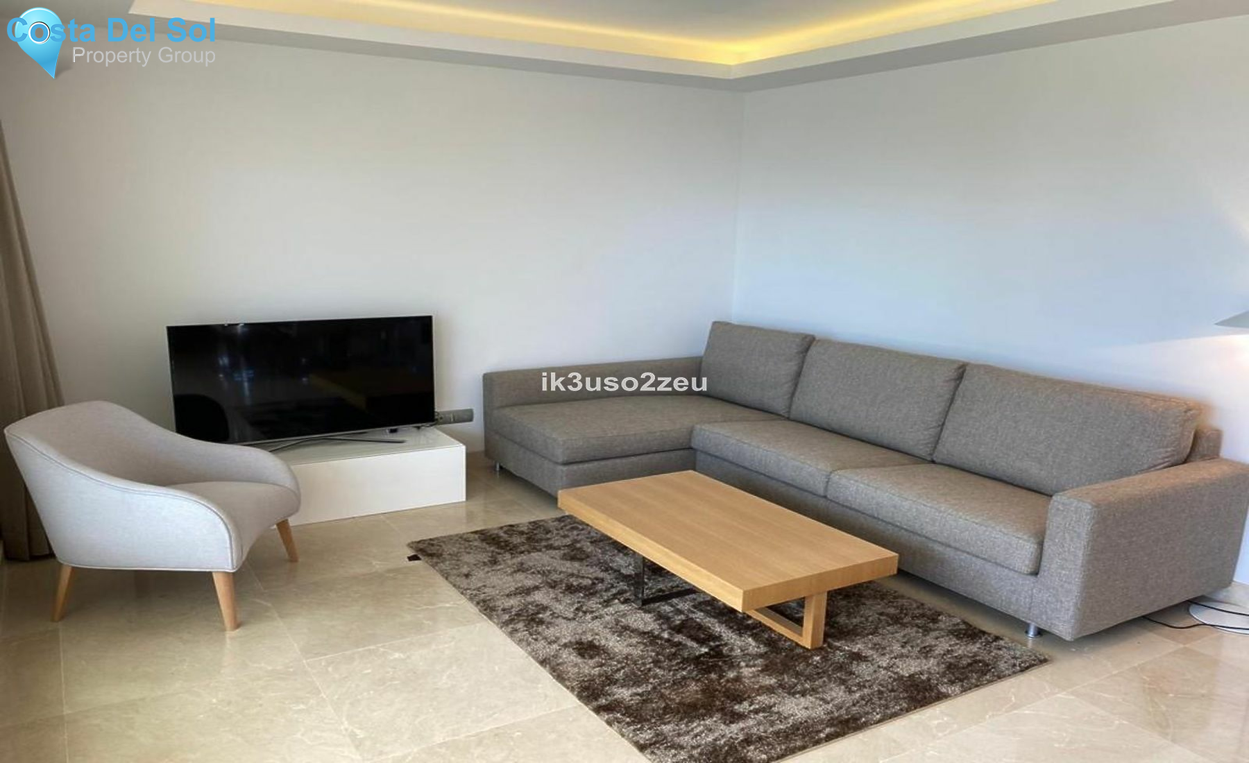Middle Floor Apartment in Estepona-1395116