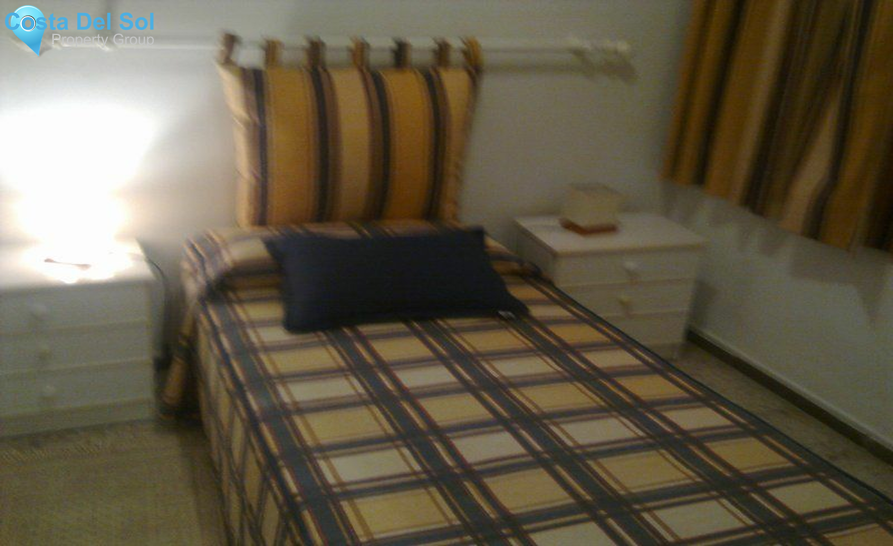 Middle Floor Apartment in Estepona-1398241