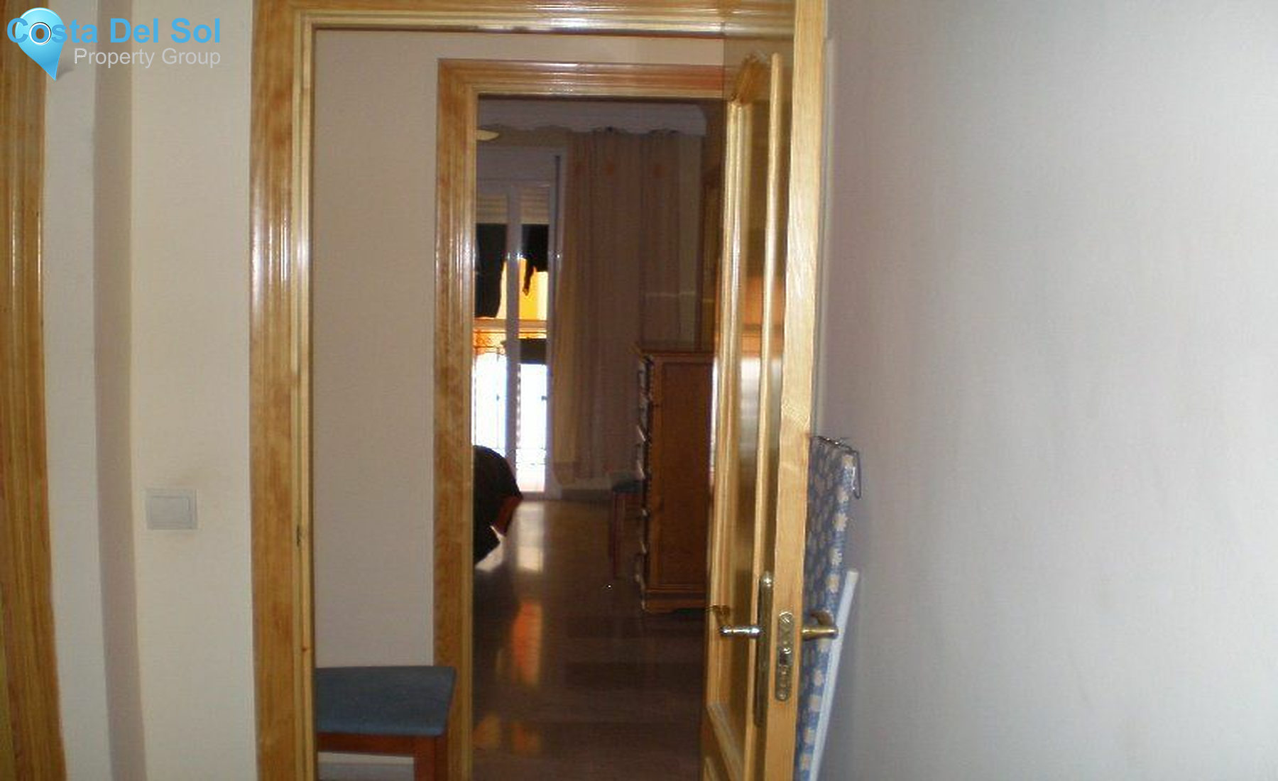 Middle Floor Apartment in Estepona-1398295
