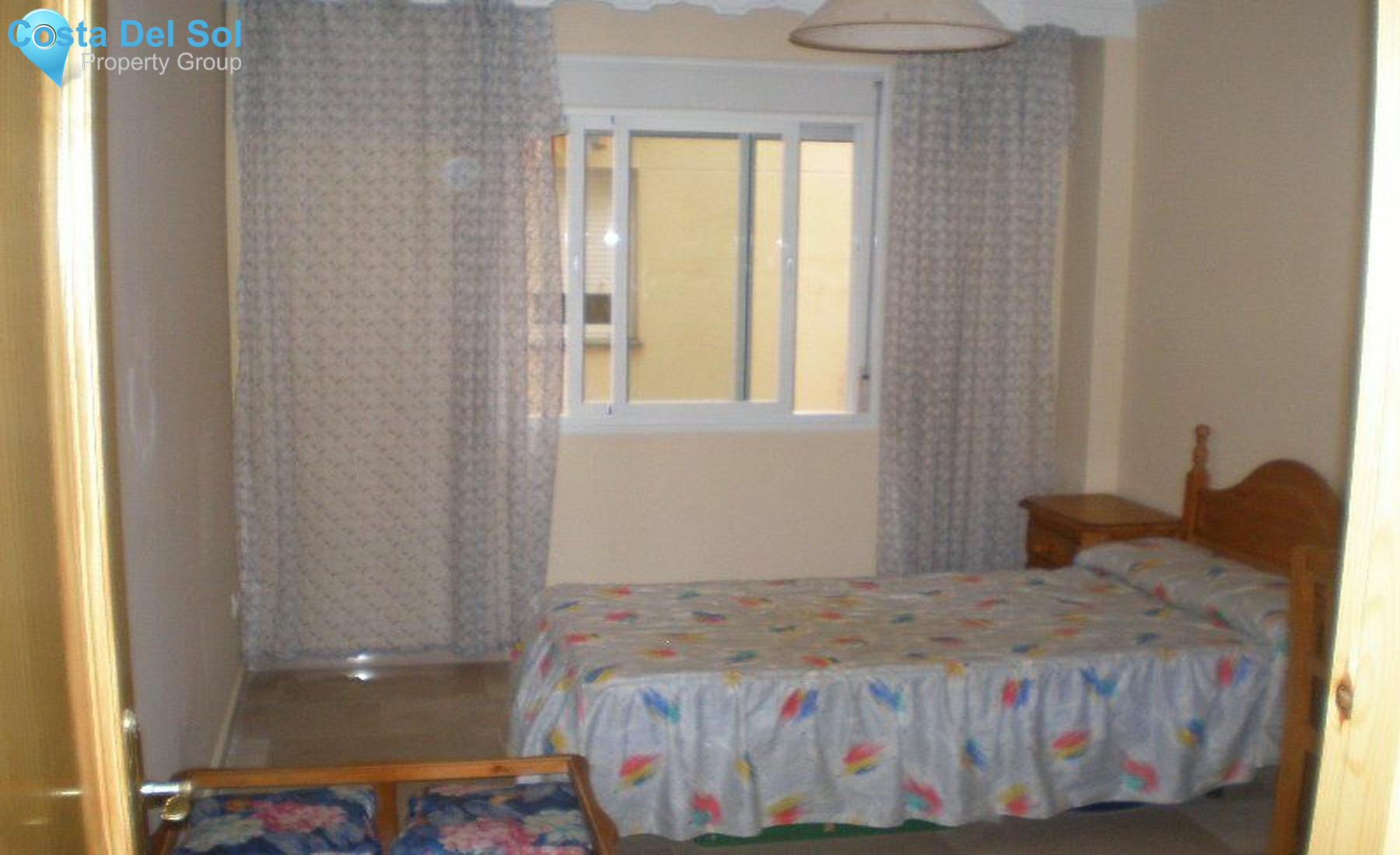 Middle Floor Apartment in Estepona-1398296