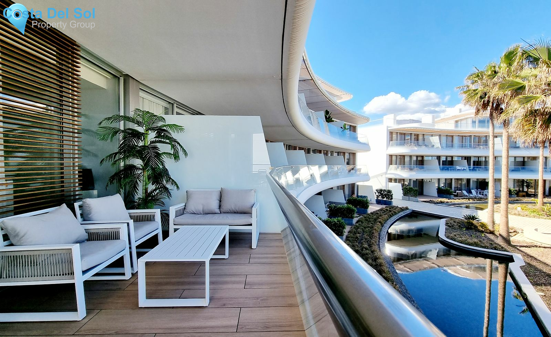 Middle Floor Apartment in Estepona-1419428