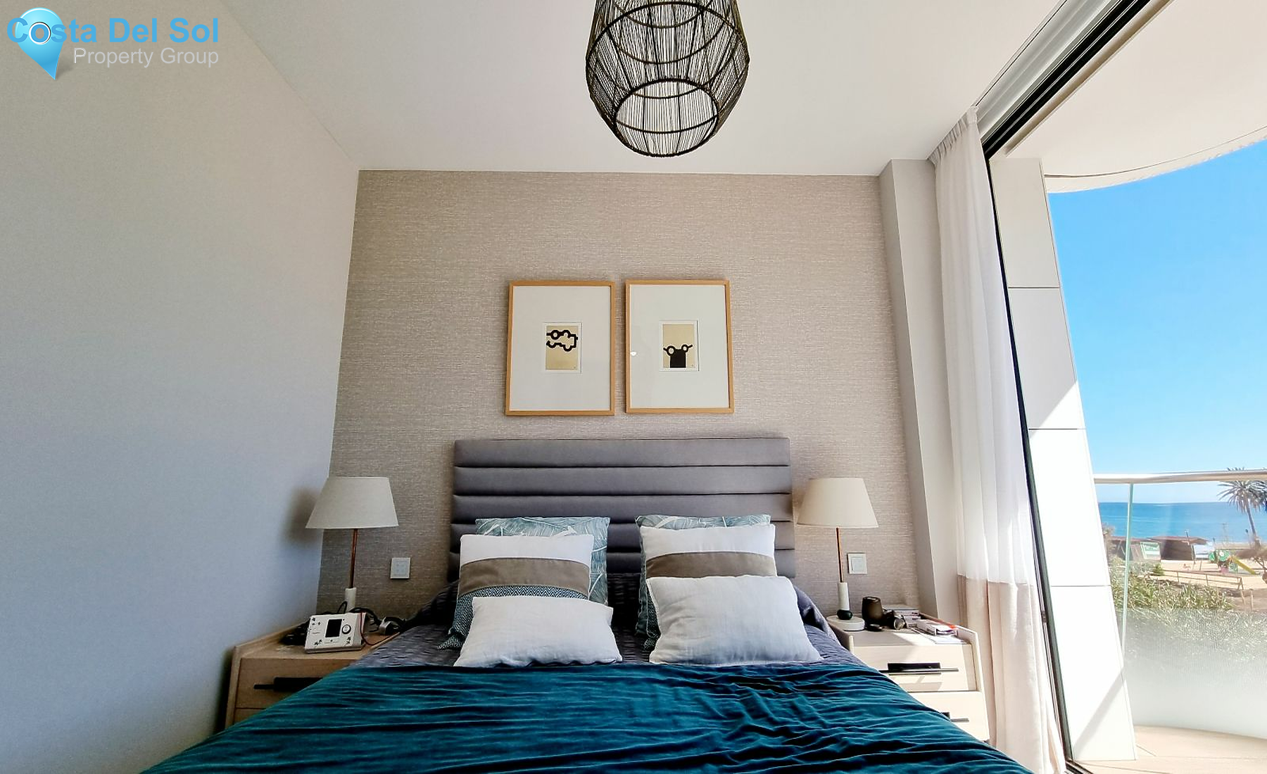 Middle Floor Apartment in Estepona-1419433