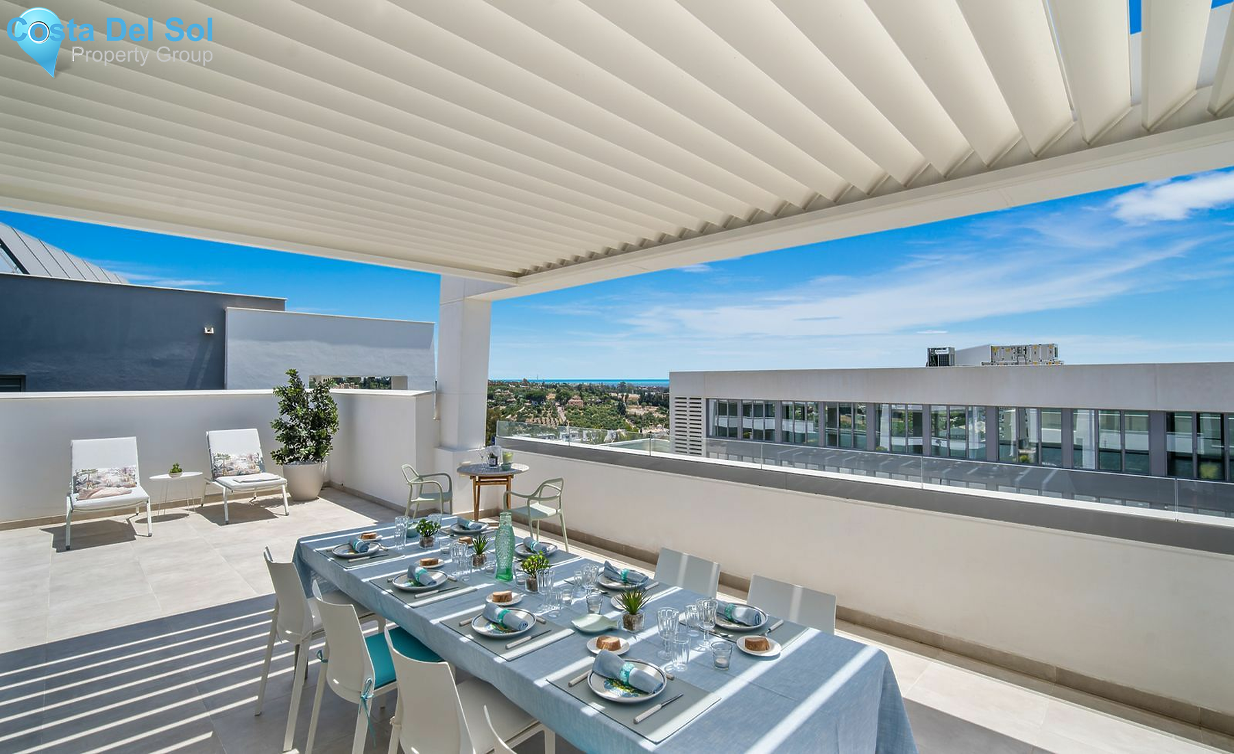 Middle Floor Apartment in Estepona-1428186