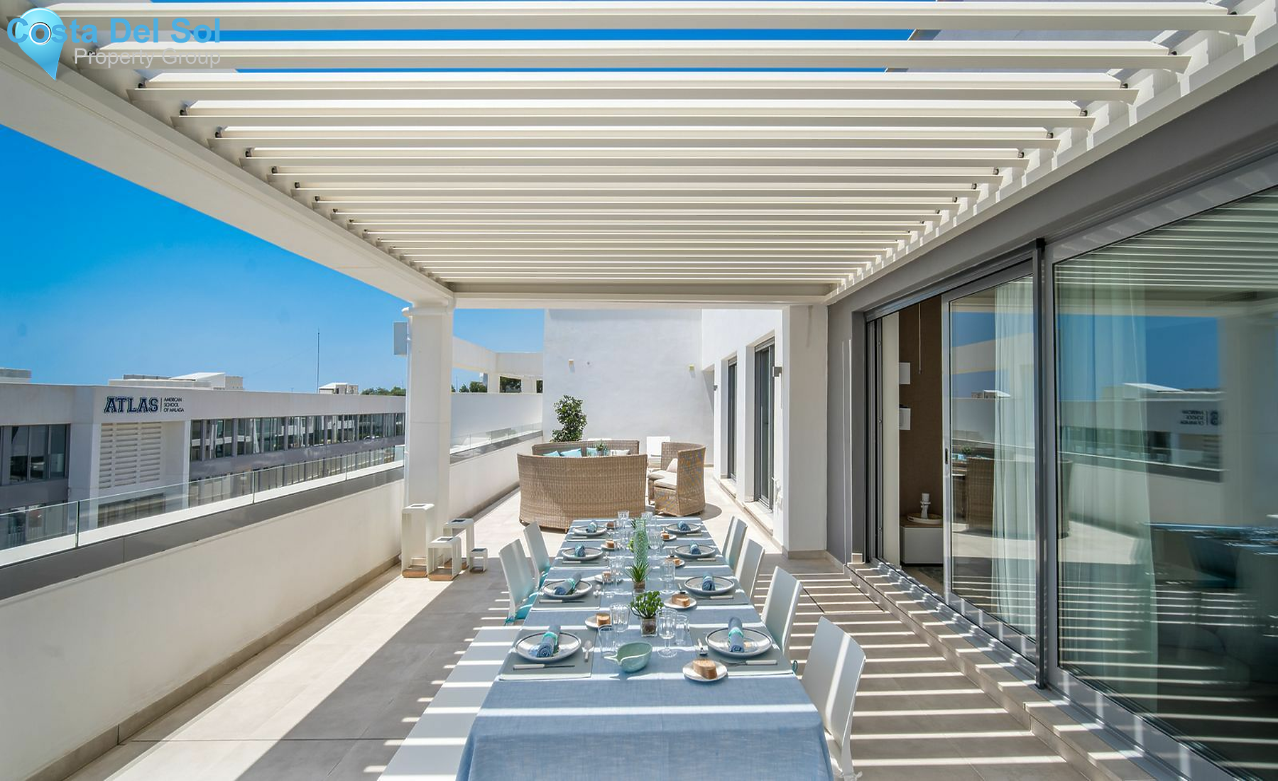 Middle Floor Apartment in Estepona-1428187