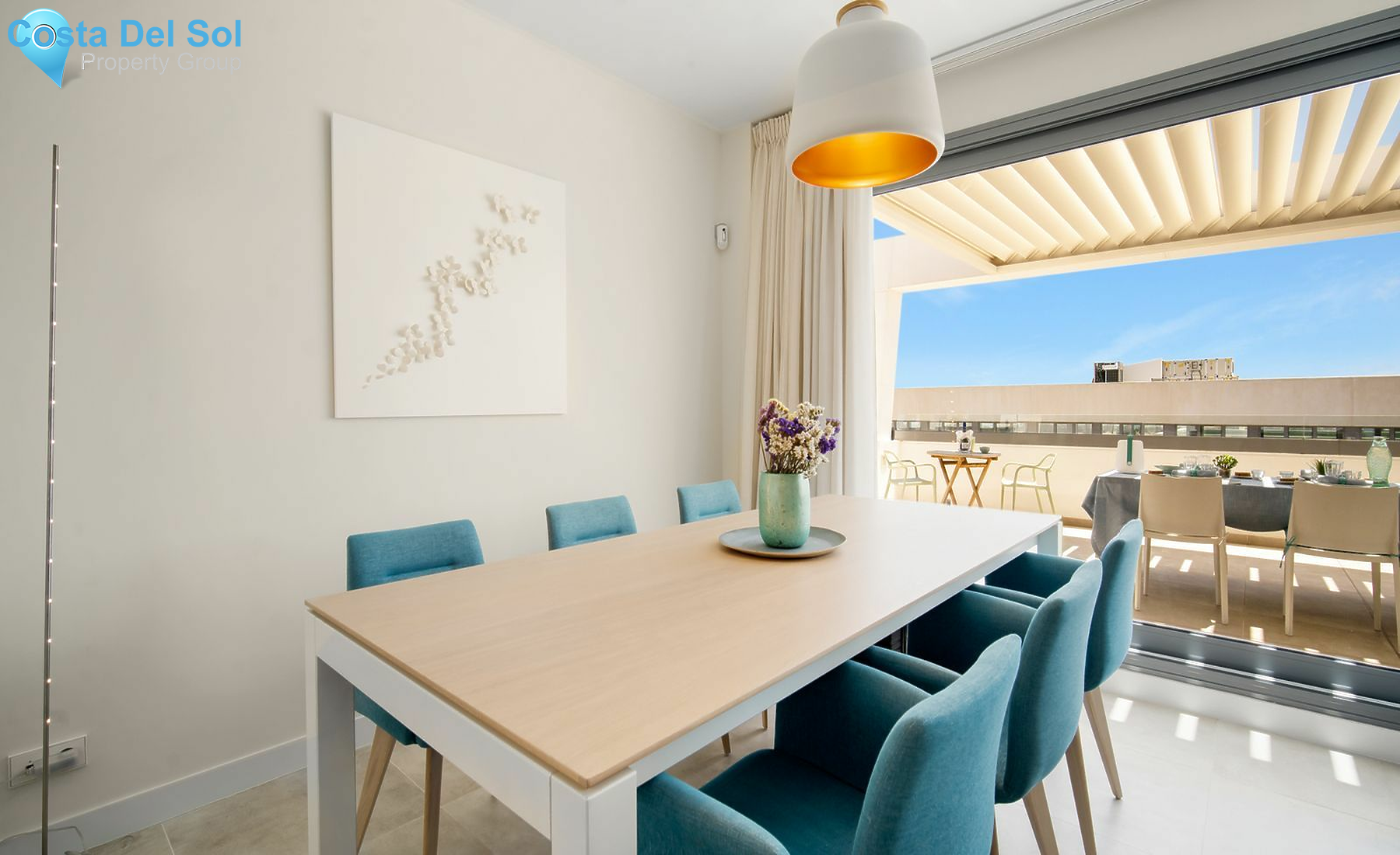Middle Floor Apartment in Estepona-1428171