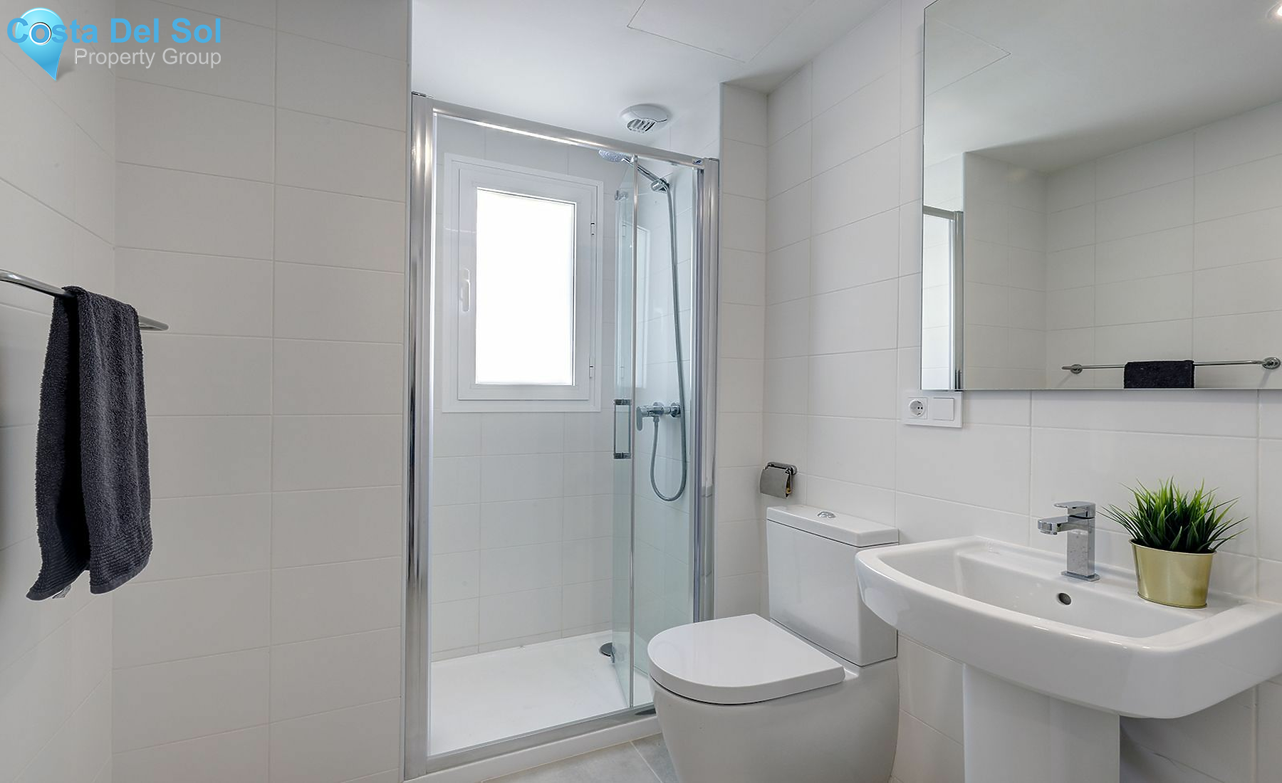 Middle Floor Apartment in Estepona-1428594