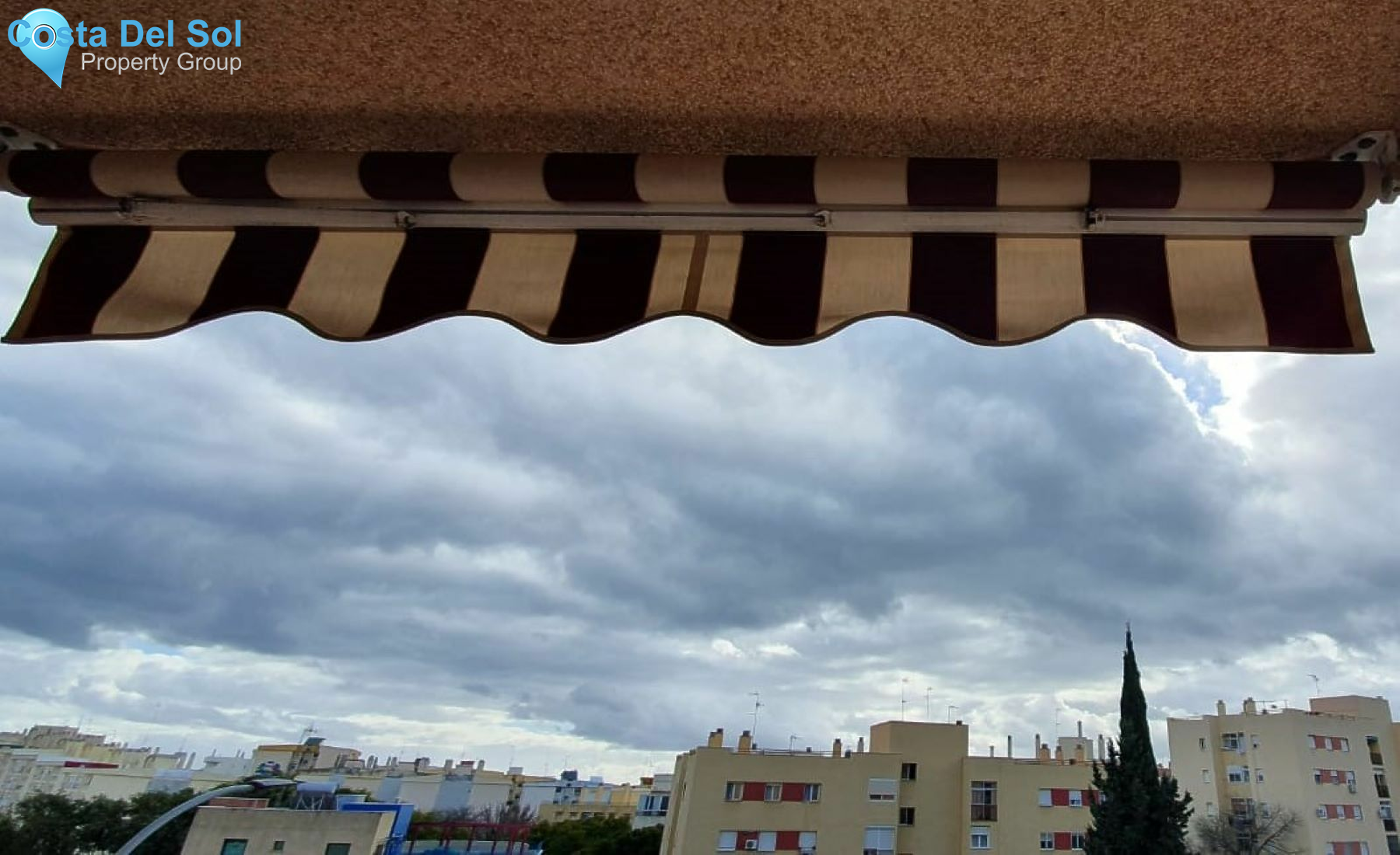 Middle Floor Apartment in Estepona