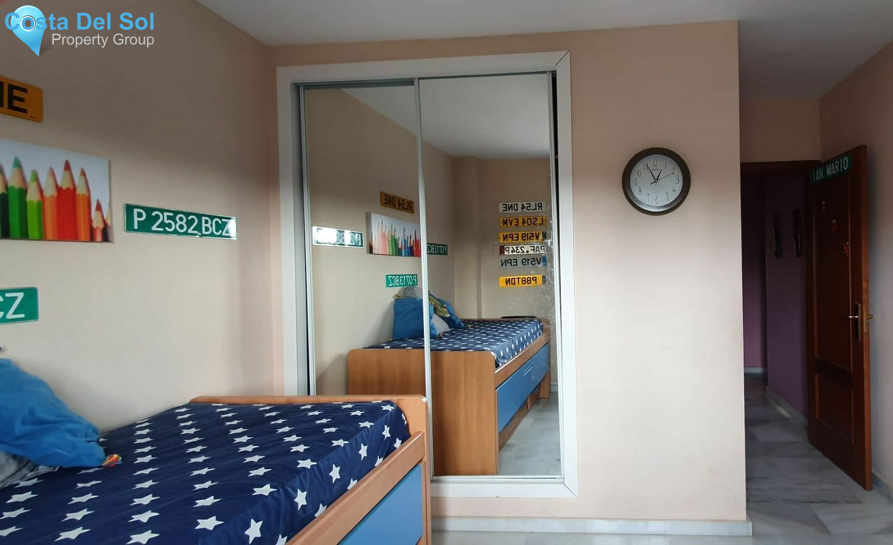 Middle Floor Apartment in Estepona-1467255