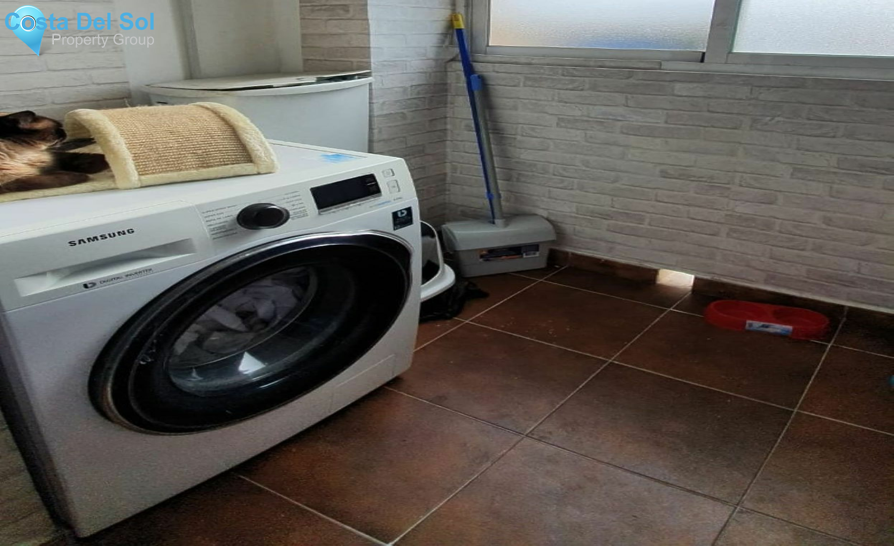 Middle Floor Apartment in Estepona-1467245