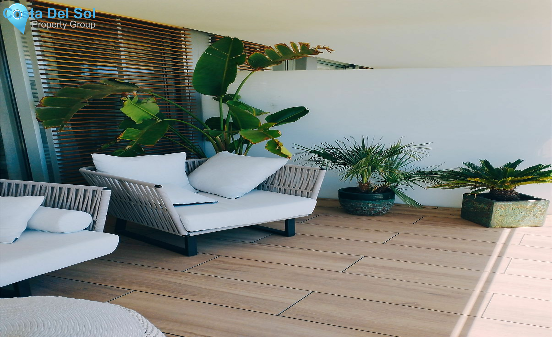 Middle Floor Apartment in Estepona-1470215