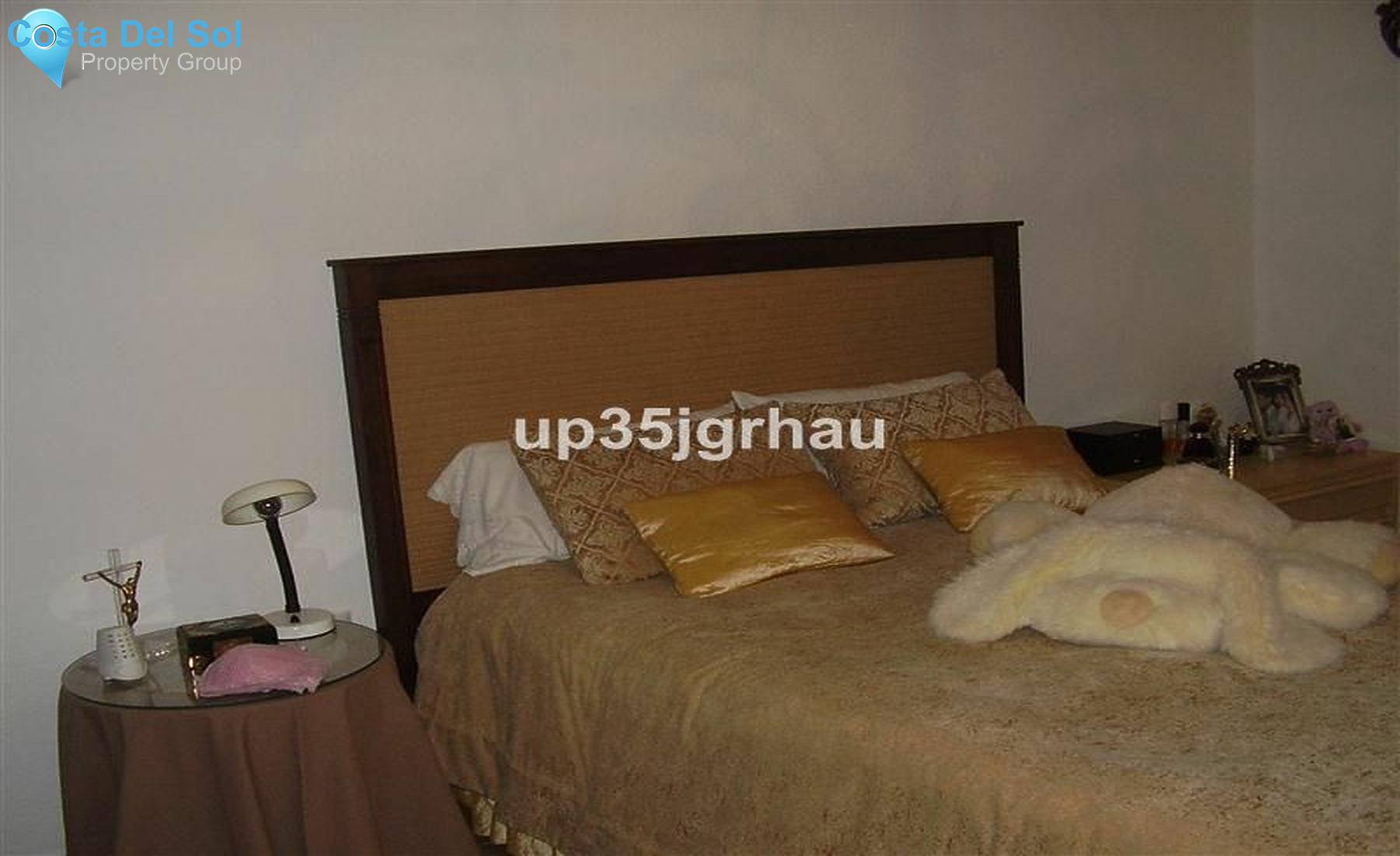 Middle Floor Apartment in Estepona-1475513