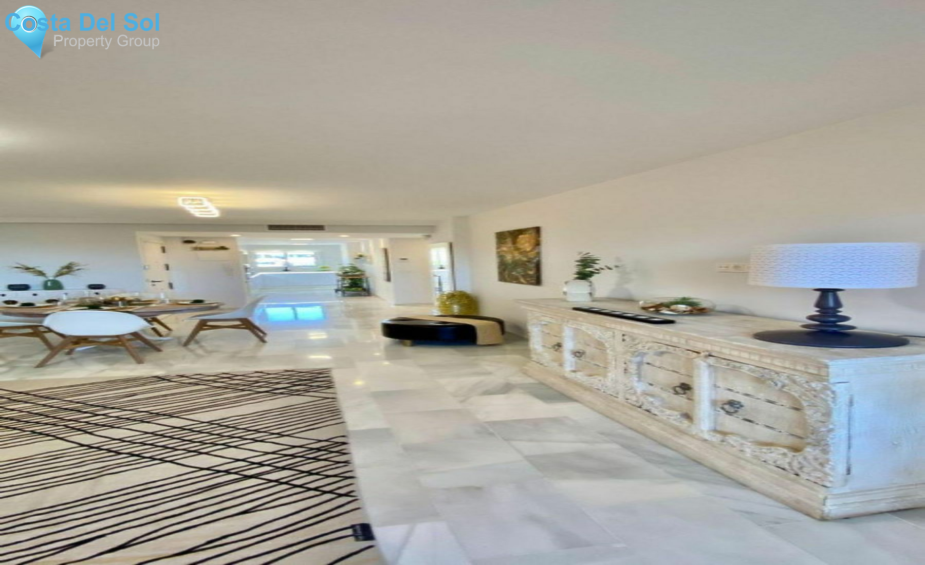 Middle Floor Apartment in Estepona-1514851