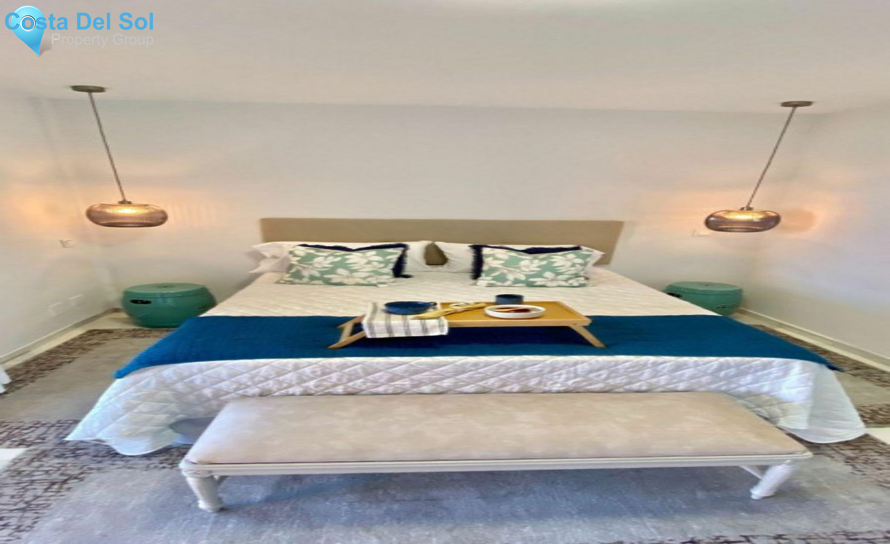 Middle Floor Apartment in Estepona-1514853
