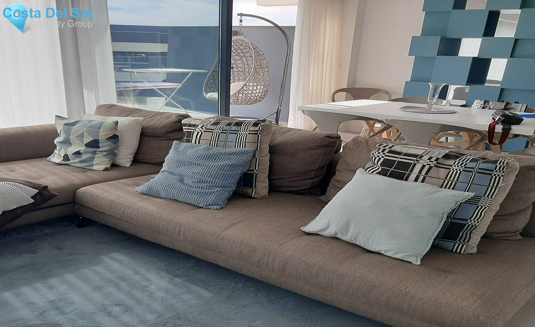 Middle Floor Apartment in Estepona-1515456