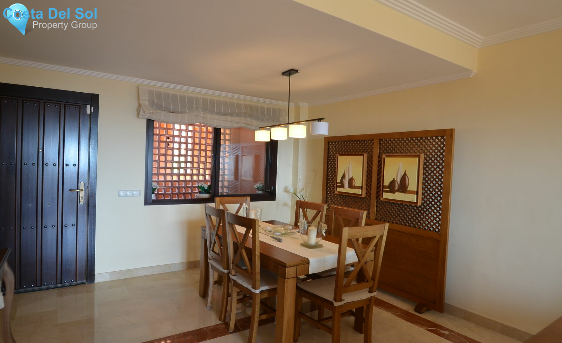 Middle Floor Apartment in Estepona-1521398