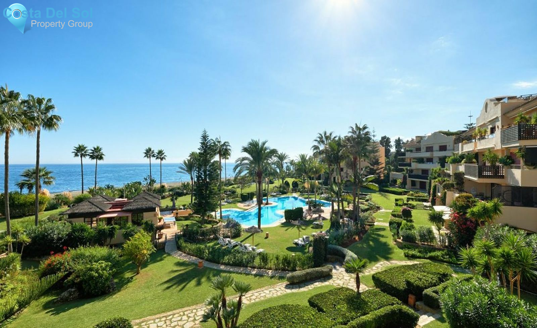 Middle Floor Apartment in Estepona-1529897