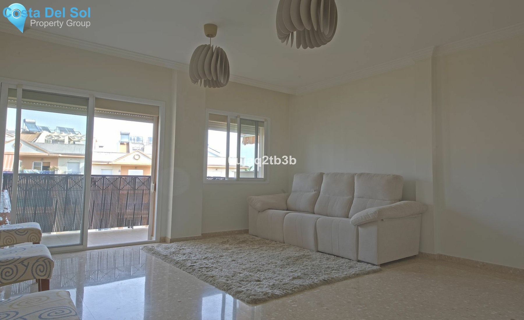 Middle Floor Apartment in Estepona-1545765