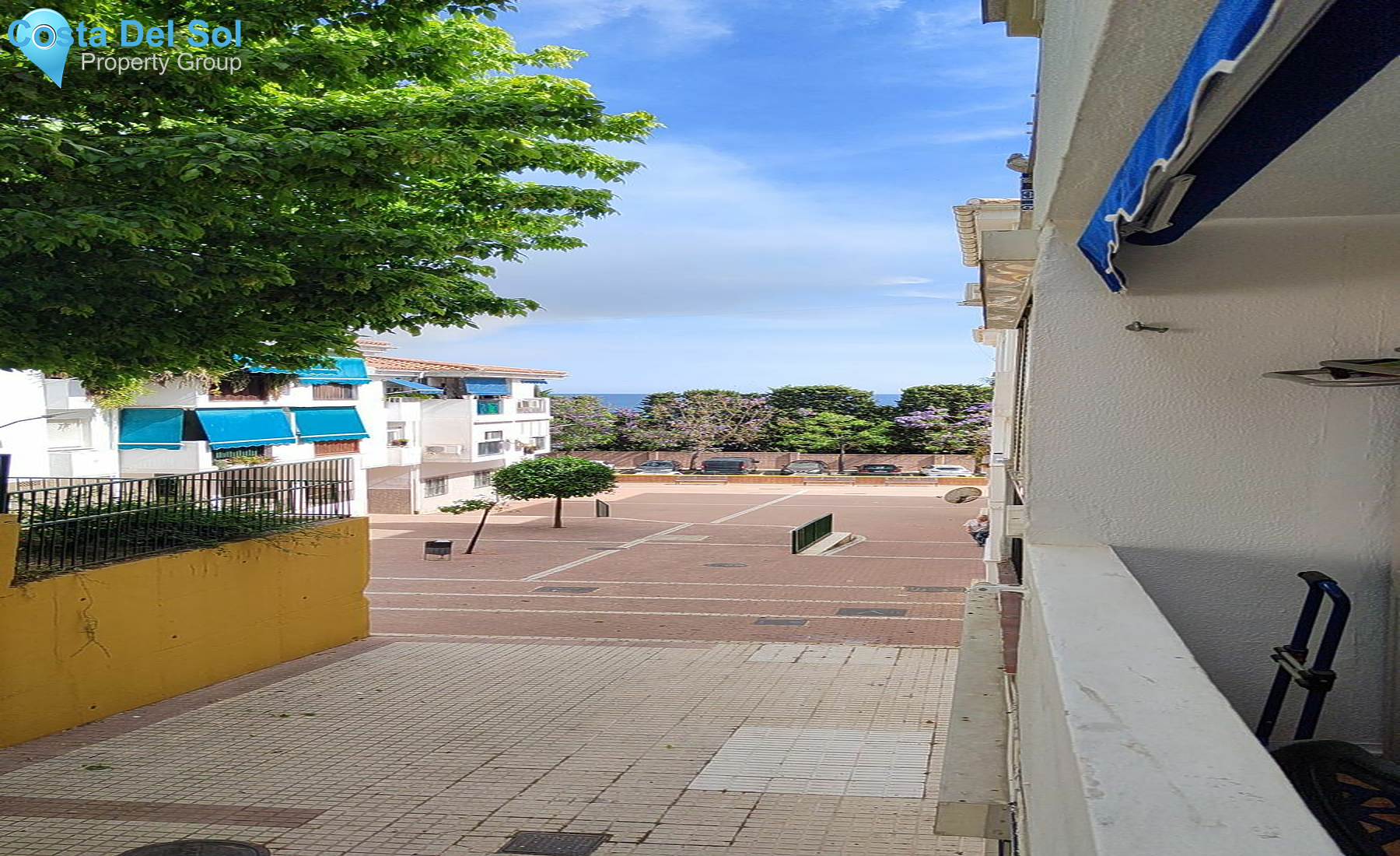 Middle Floor Apartment in Estepona-1554548