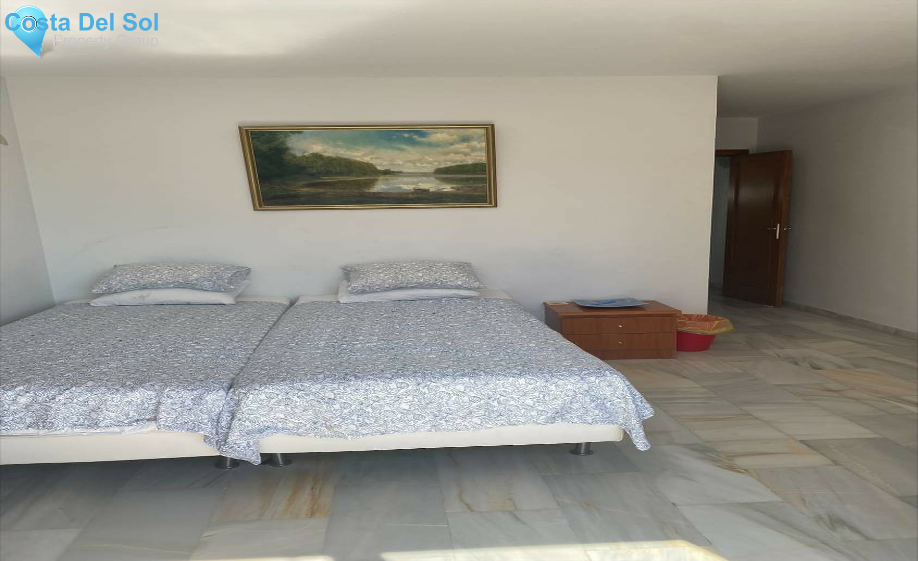 Middle Floor Apartment in Fuengirola-1236420