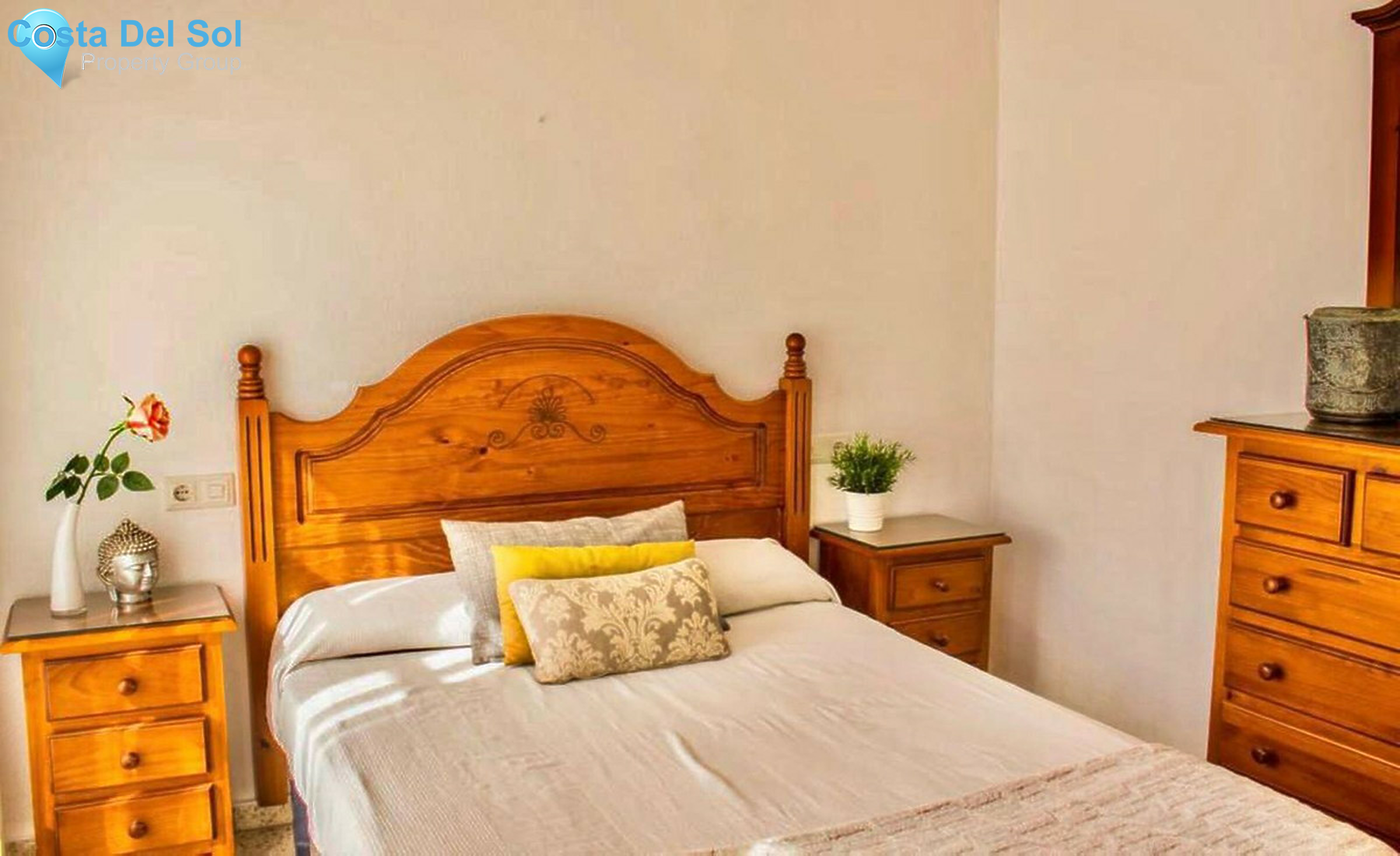 Middle Floor Apartment in Fuengirola-1246824