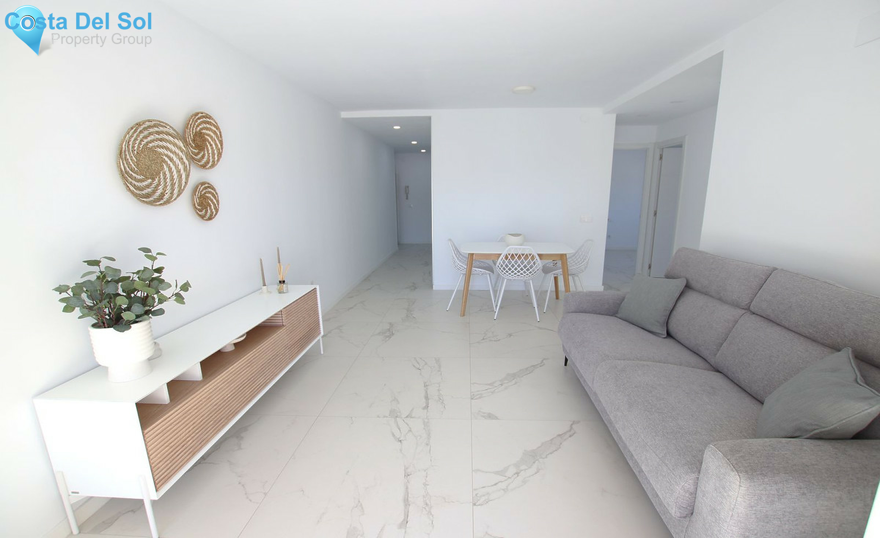 Middle Floor Apartment in Fuengirola-1247840