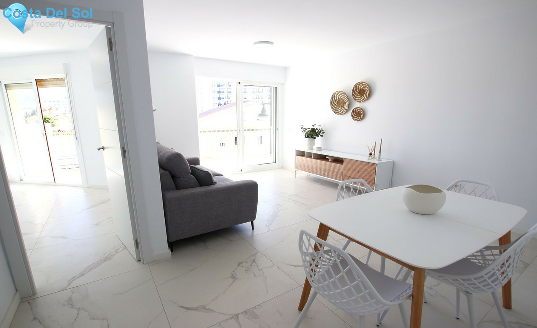 Middle Floor Apartment in Fuengirola-1247843