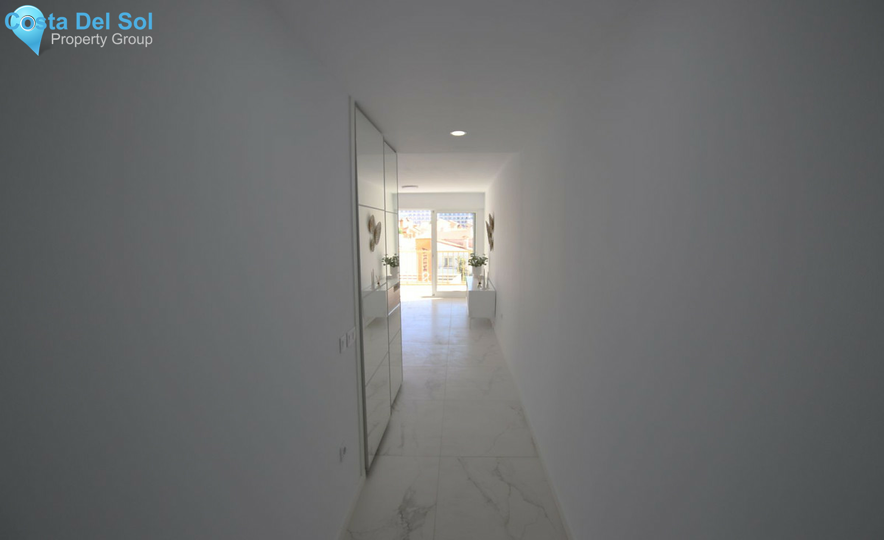 Middle Floor Apartment in Fuengirola-1247826
